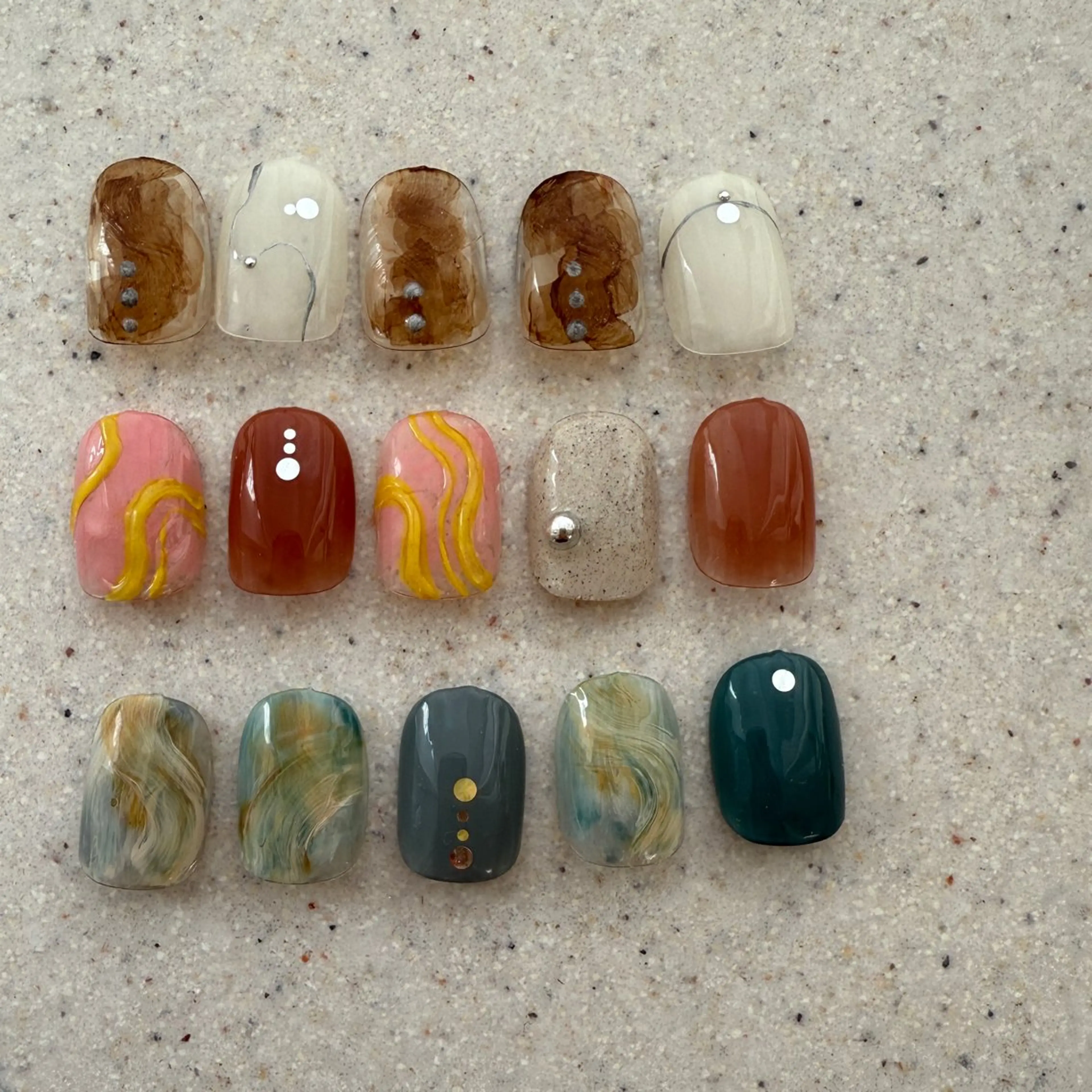 ネイル emu nail所属・emunail あやかのネイルデザイン