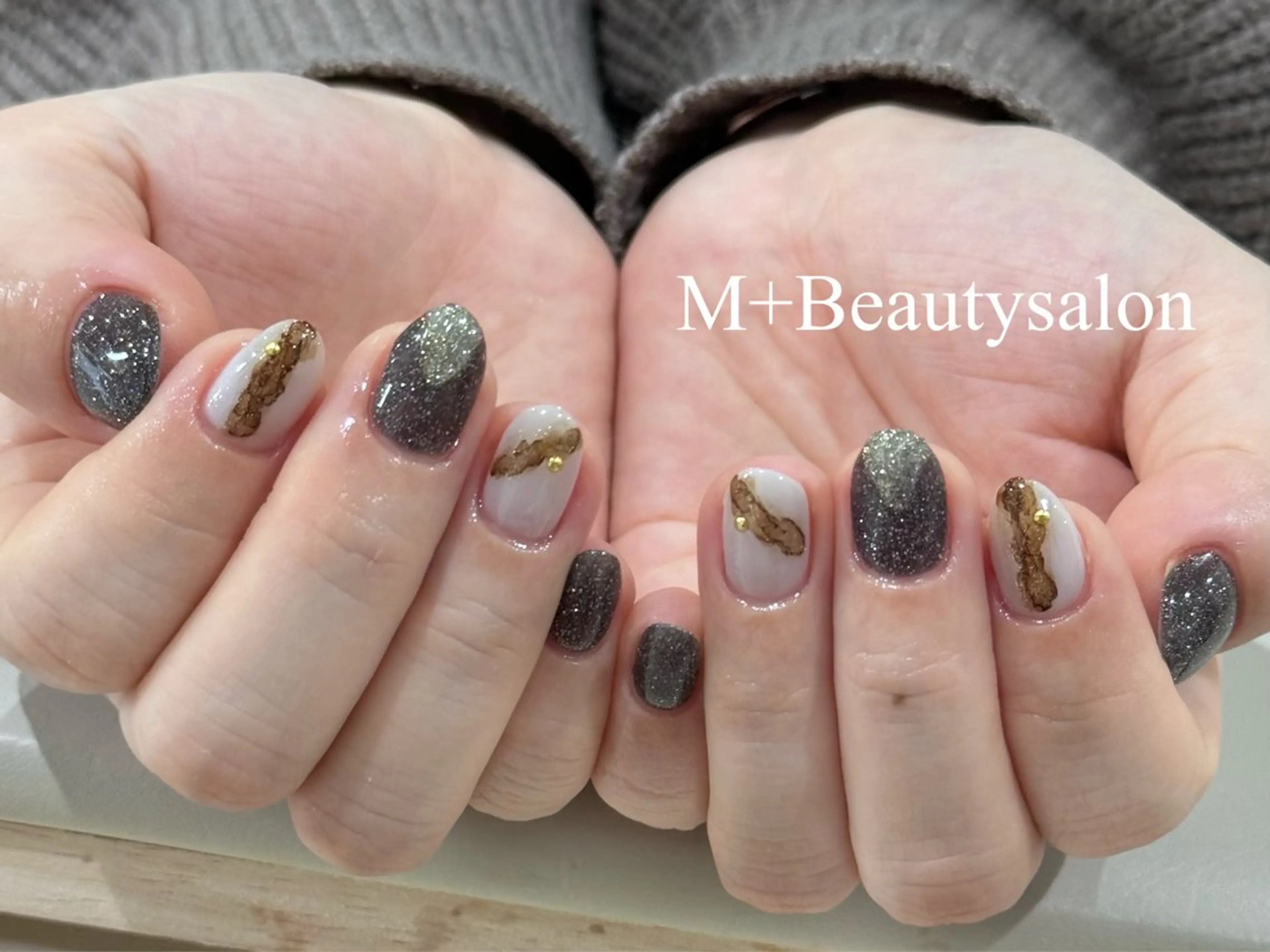 ネイル ハンドネイル M+  Beauty Salonのネイルデザイン
