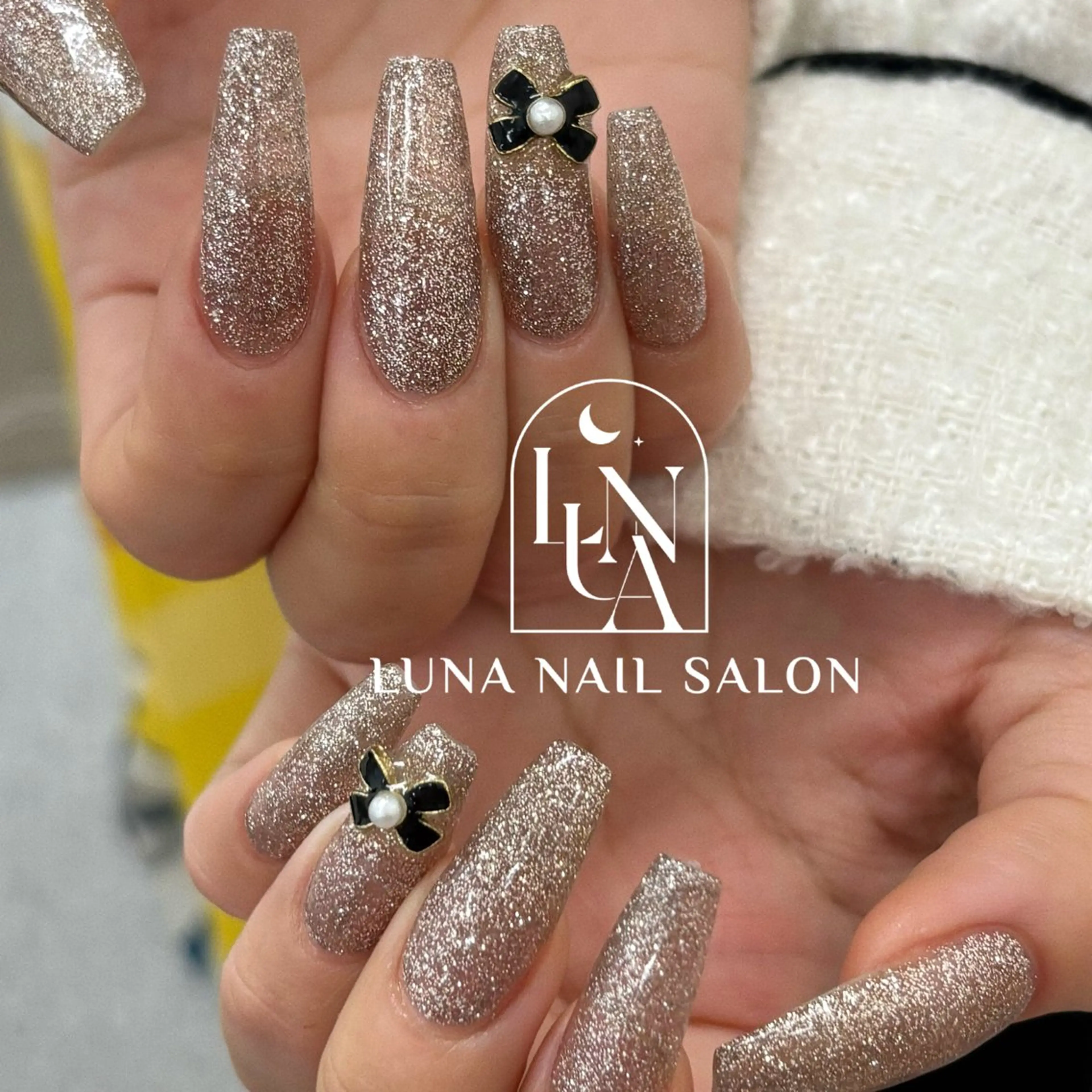 ネイル アートネイル フレンチネイル ジェルネイル ガラスフレンチ 韓国ネイル ハンドネイル LUNA Nail salon💕のネイルデザイン