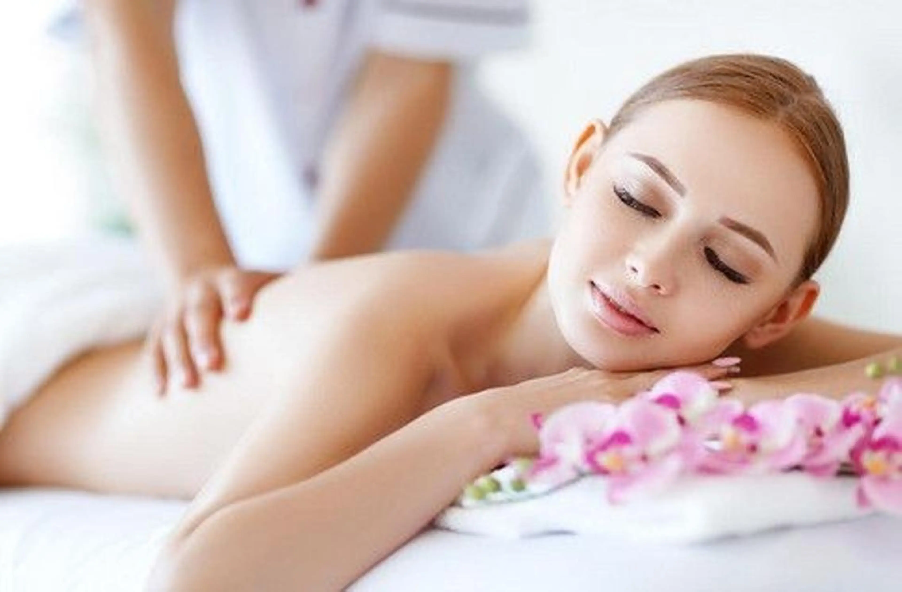 『速攻性を実感★脚へ』ハイパー2部位脚MAX+強力痩身マッサージ90分の写真