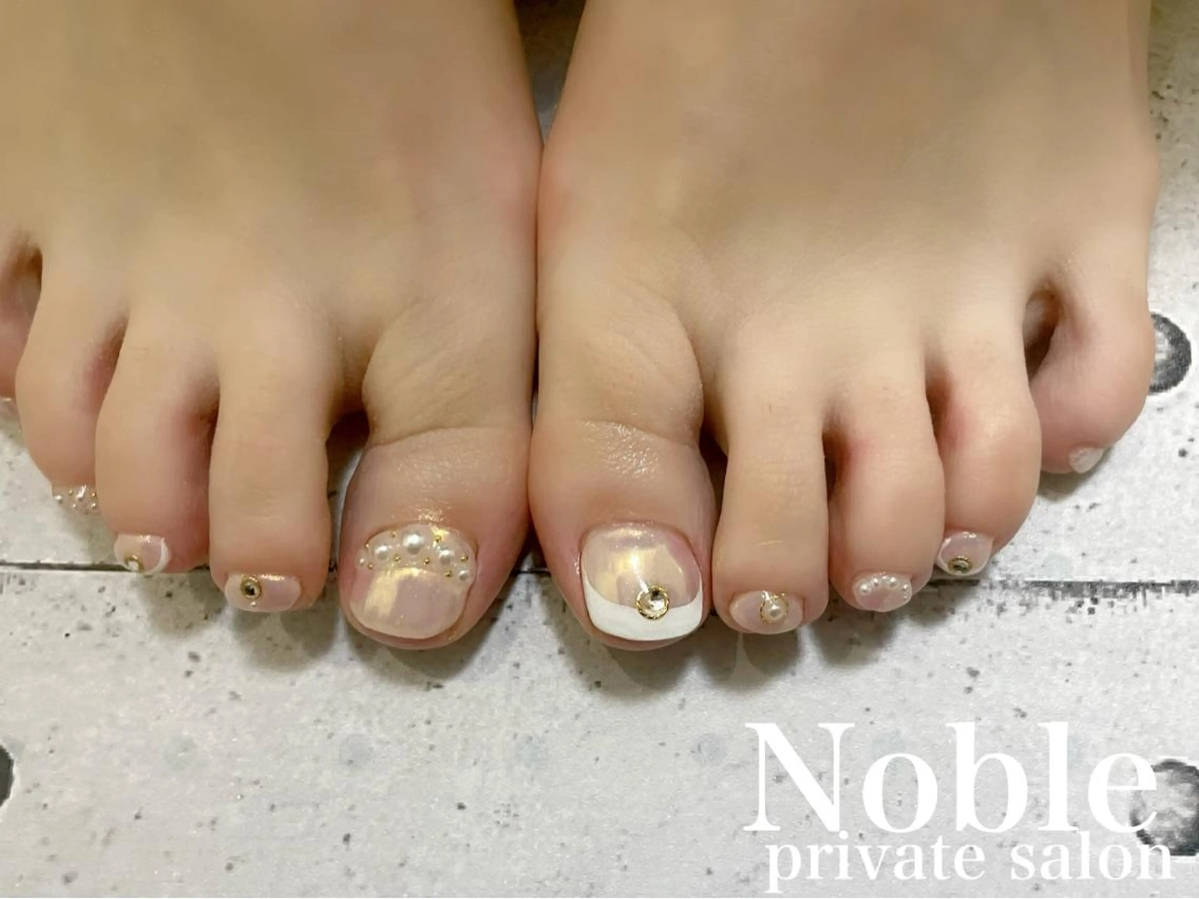 ネイル フットネイル プライベートサロン Nobleのマツエク・マツパデザイン