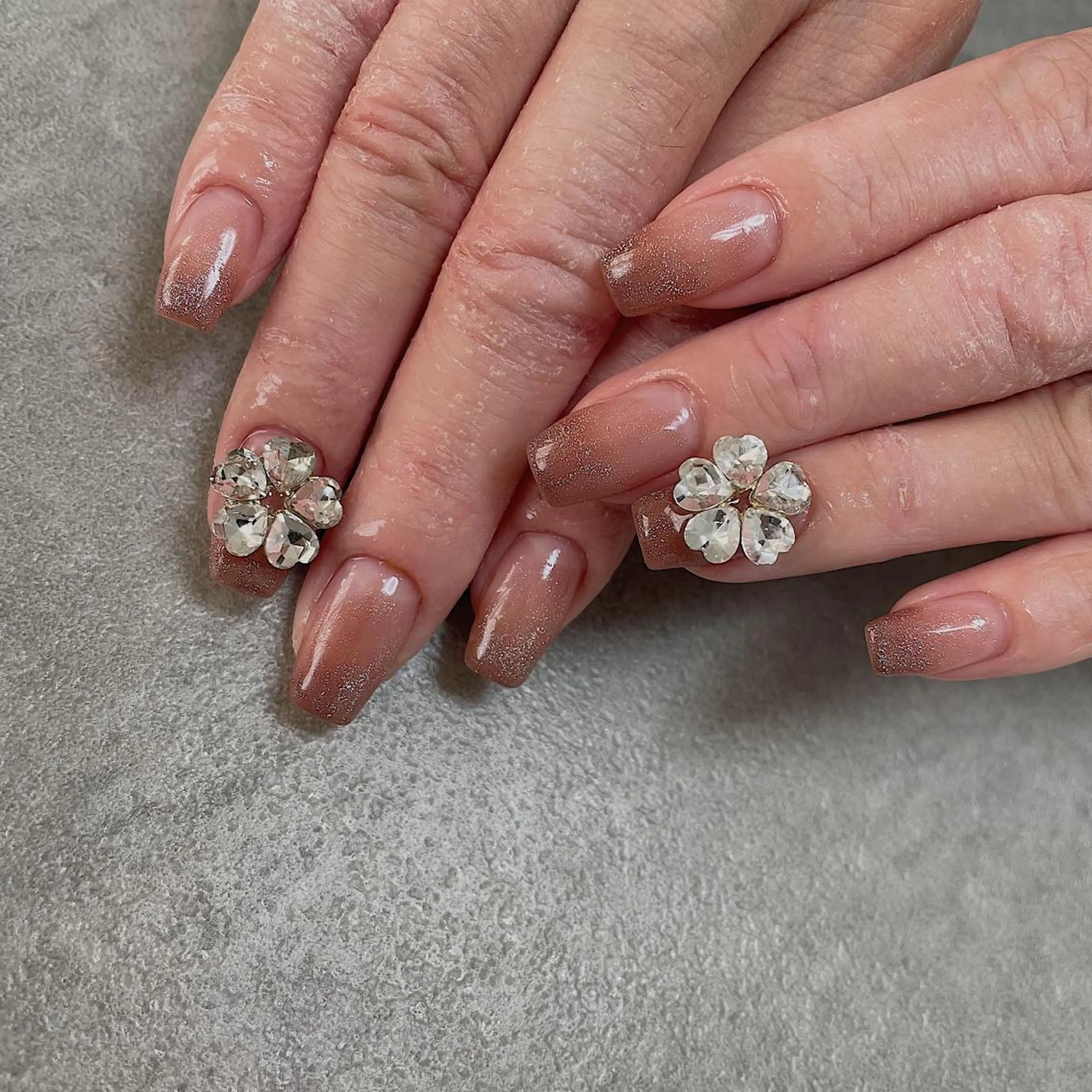 ネイル nail&eyelash Rine所属・Rine 放出 (リネ)のネイルデザイン