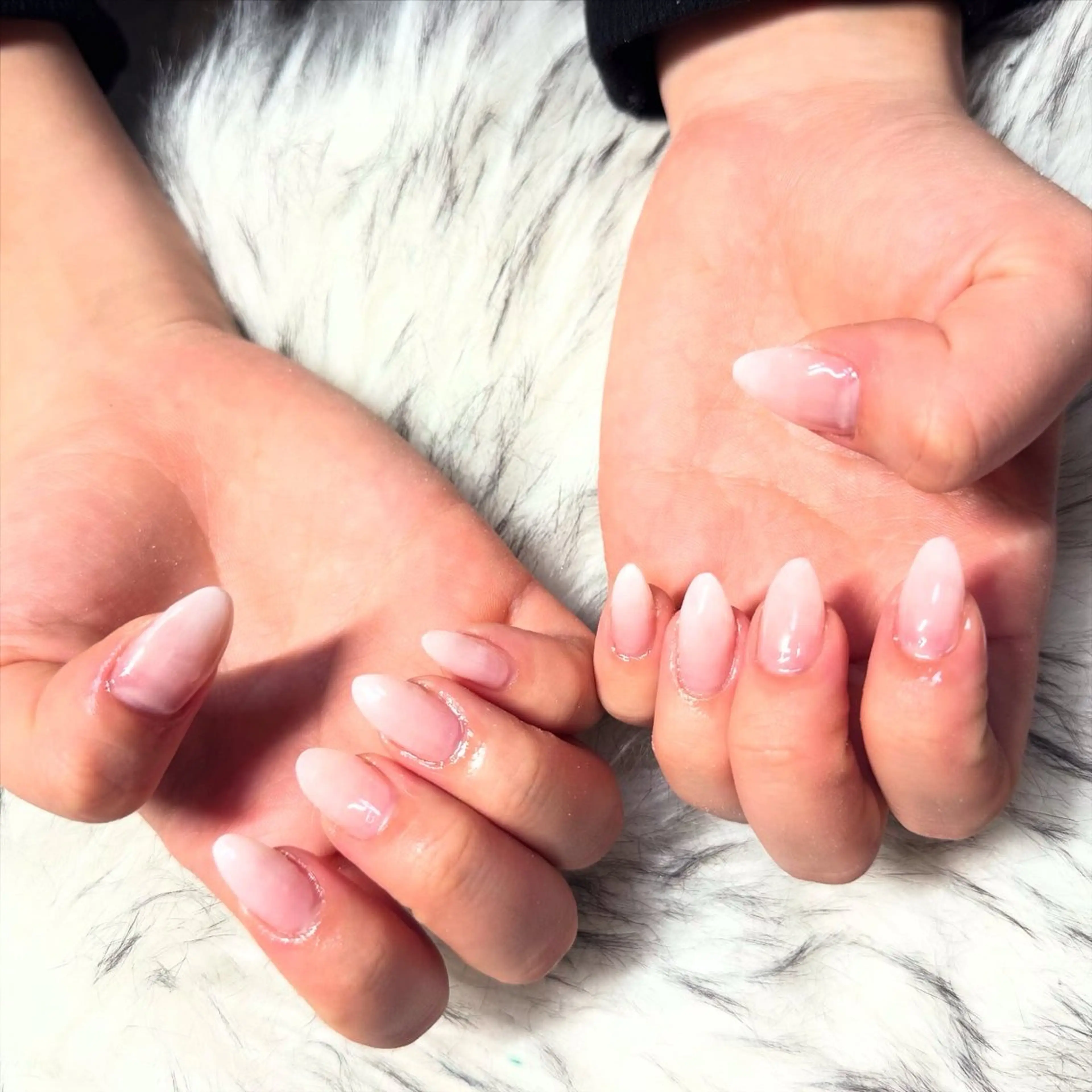 ミディアム ハンドネイル mao .のネイルデザイン