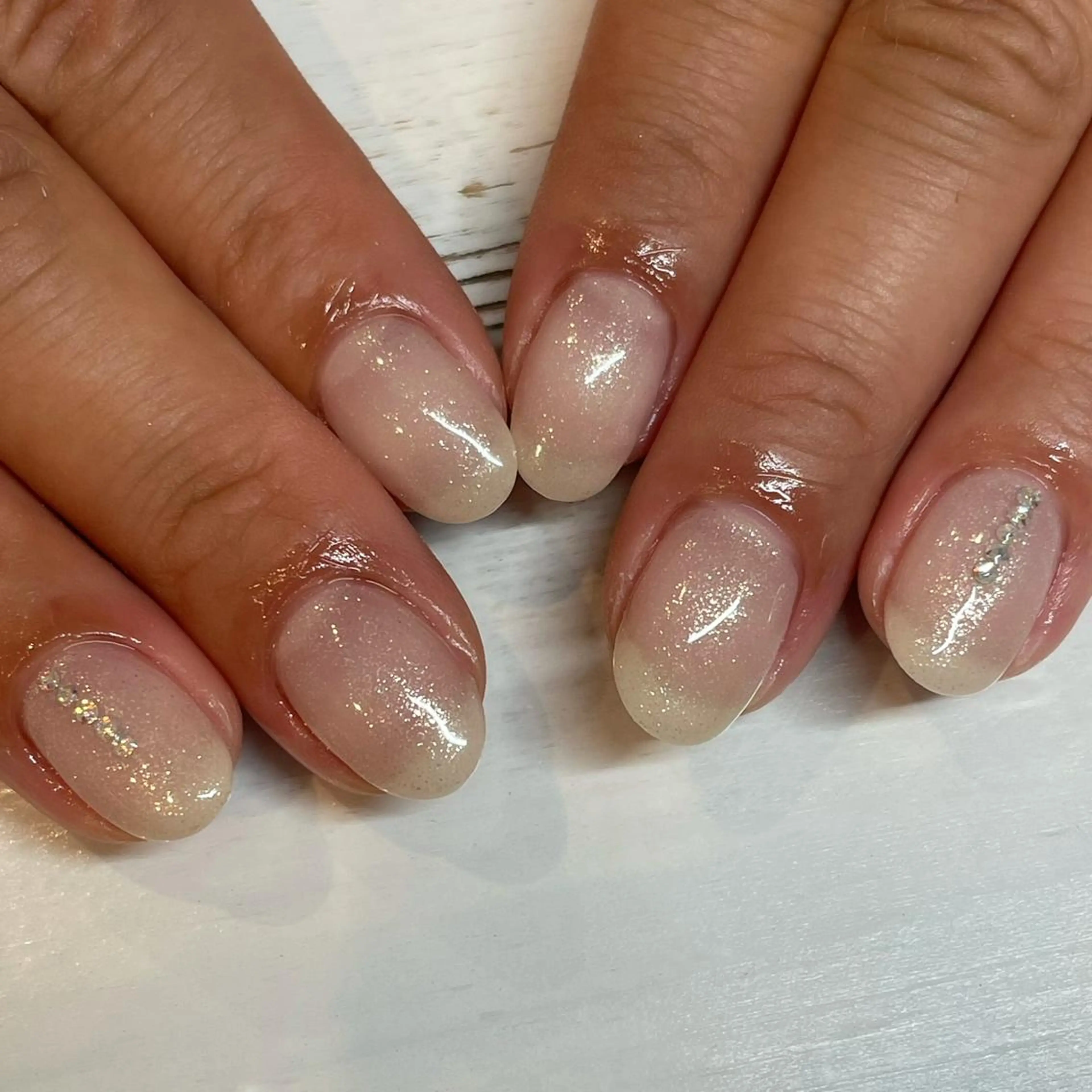 ネイル ホワイト Serenity by Mari所属・Shinozaki mariのネイルデザイン