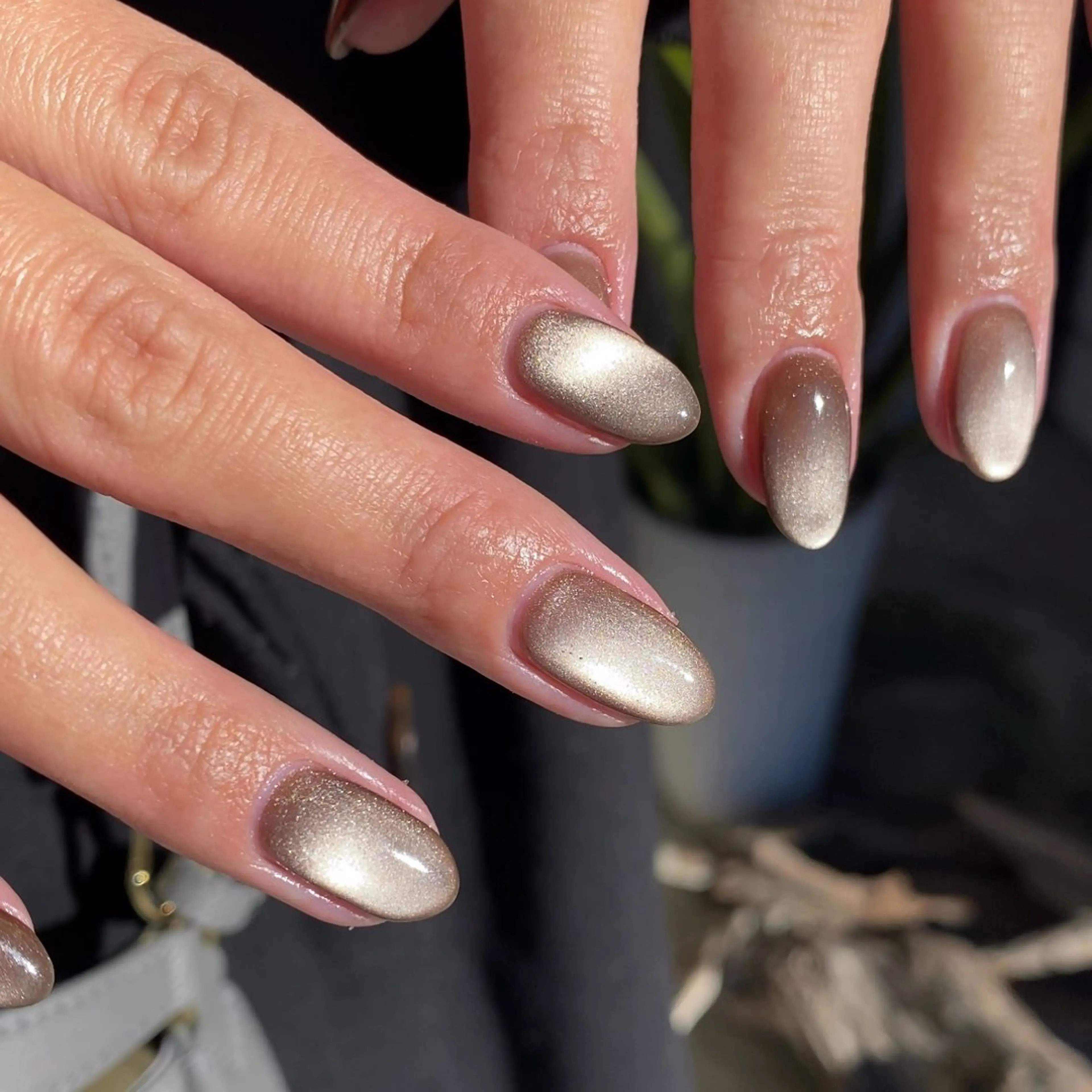 ネイル ジェルネイル マグネットネイル K KIRARIのネイルデザイン