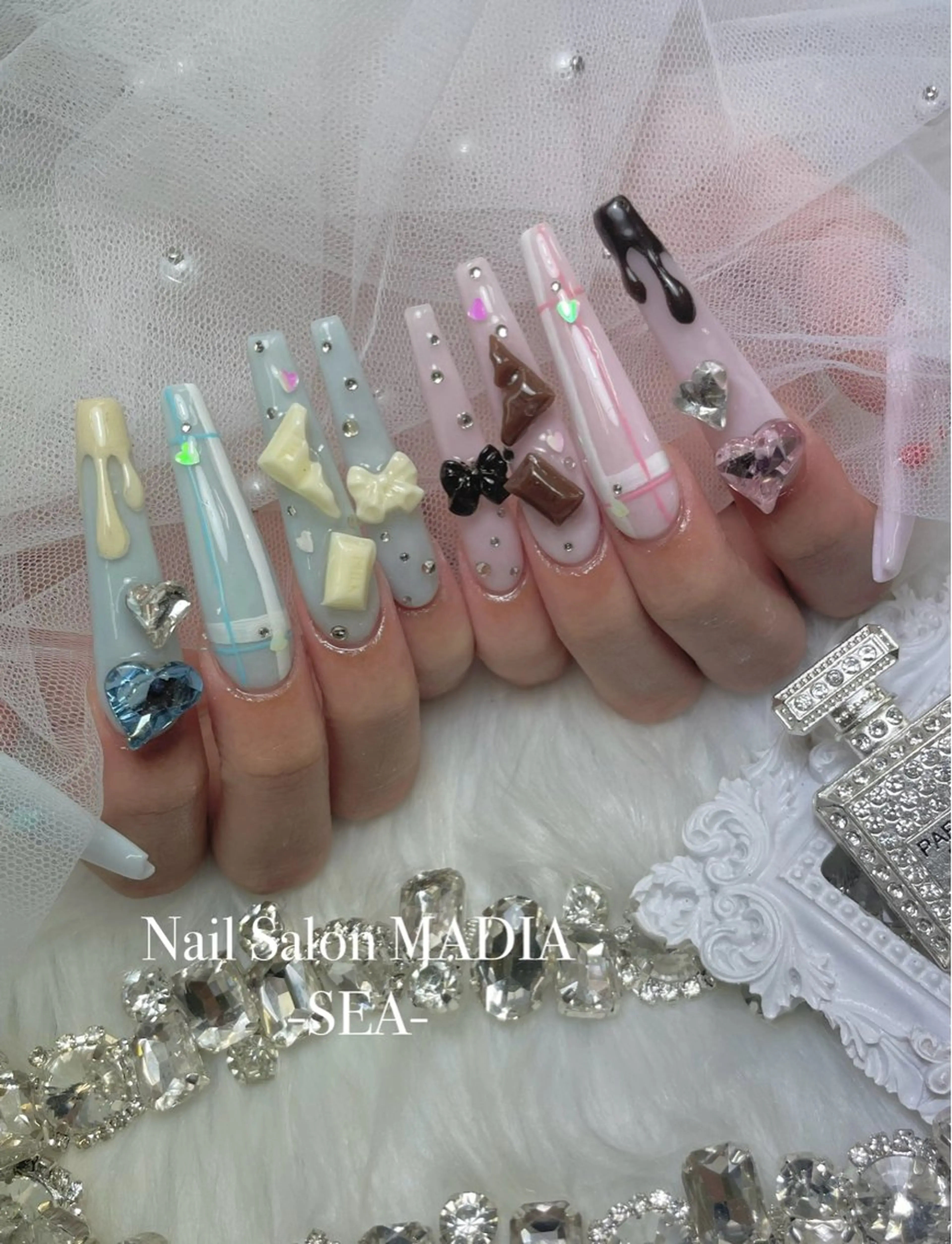 ネイル MADIA 横浜所属・MADIA SEAのネイルデザイン