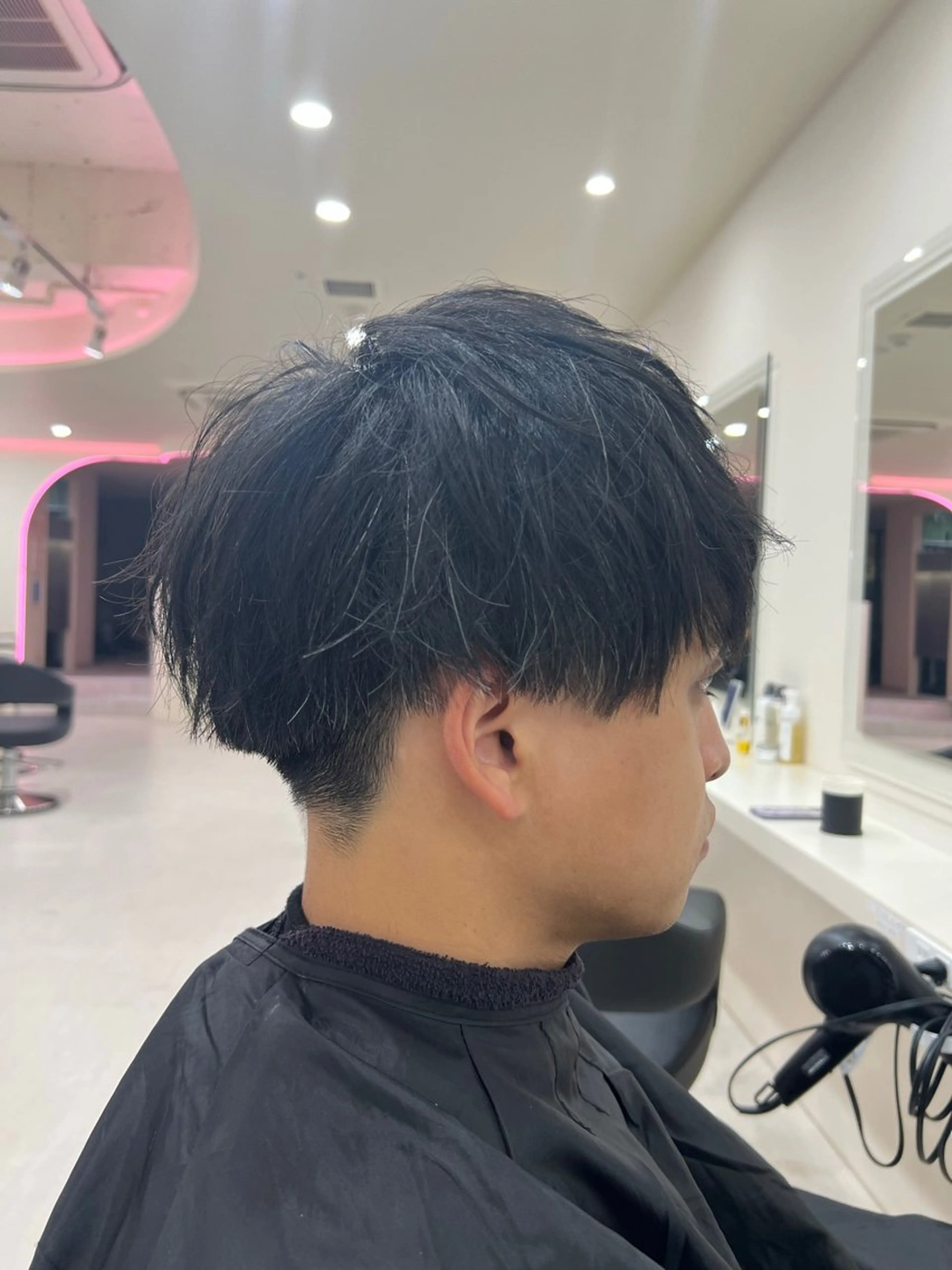 ショート カラー パーマ メンズ ✨池袋で1番キレイな ボブ✂️ケンボーのヘアスタイル