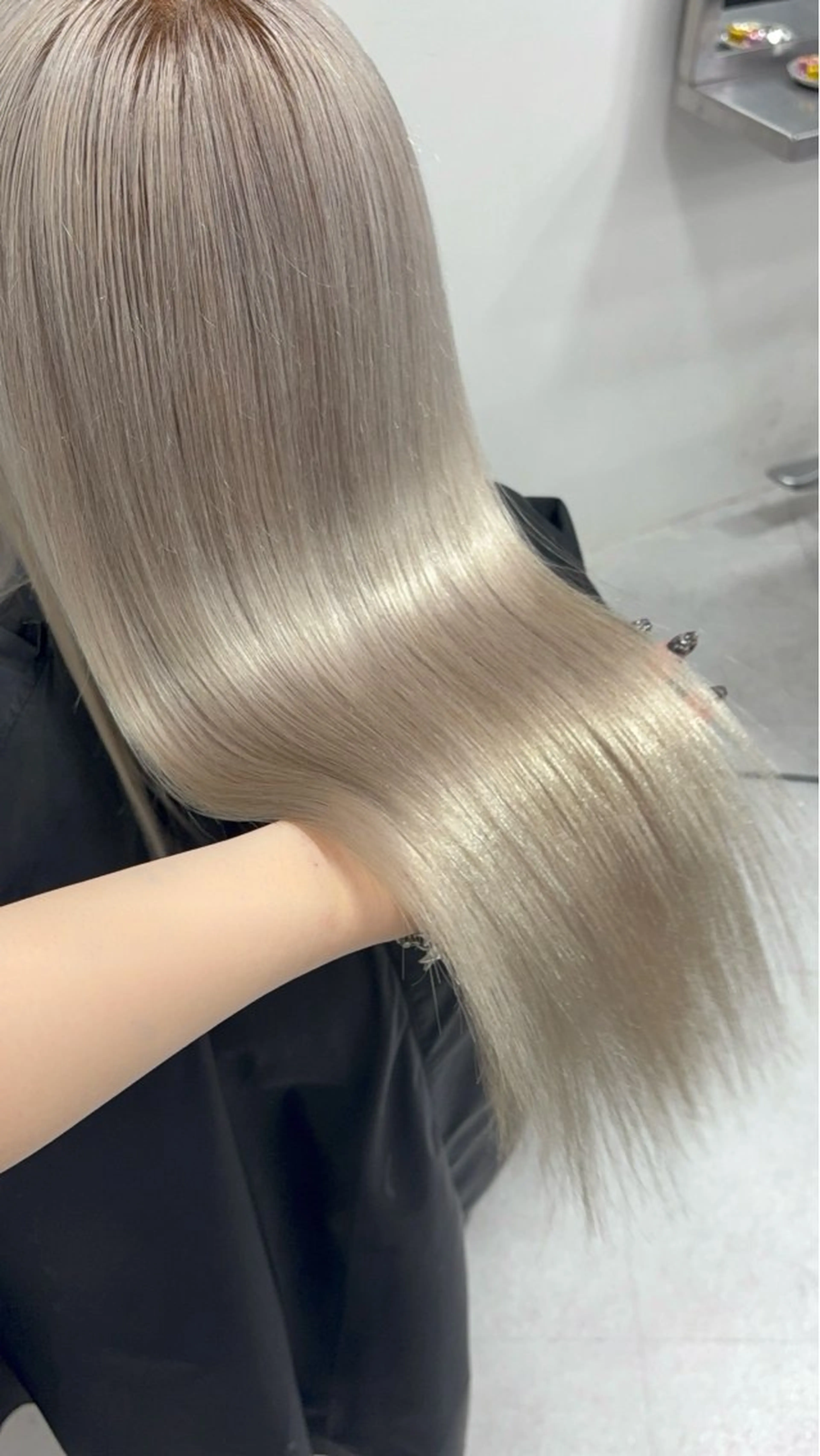 ロング ヘアカラー grow渋谷所属・渋谷ハイトーン/ まぉまぉのヘアスタイル