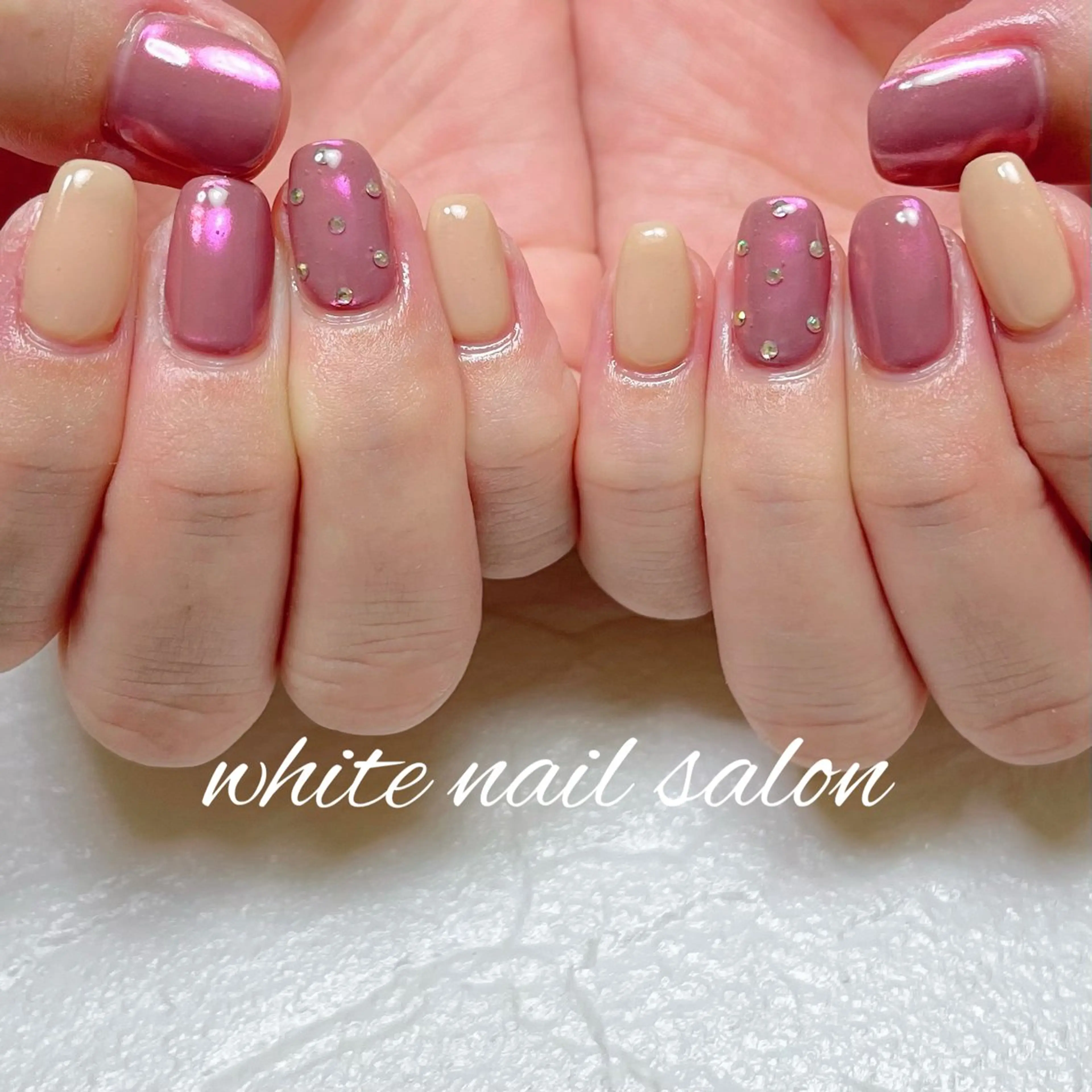 ネイル ラメ(グリッター) ハンドネイル white nail salonのネイルデザイン