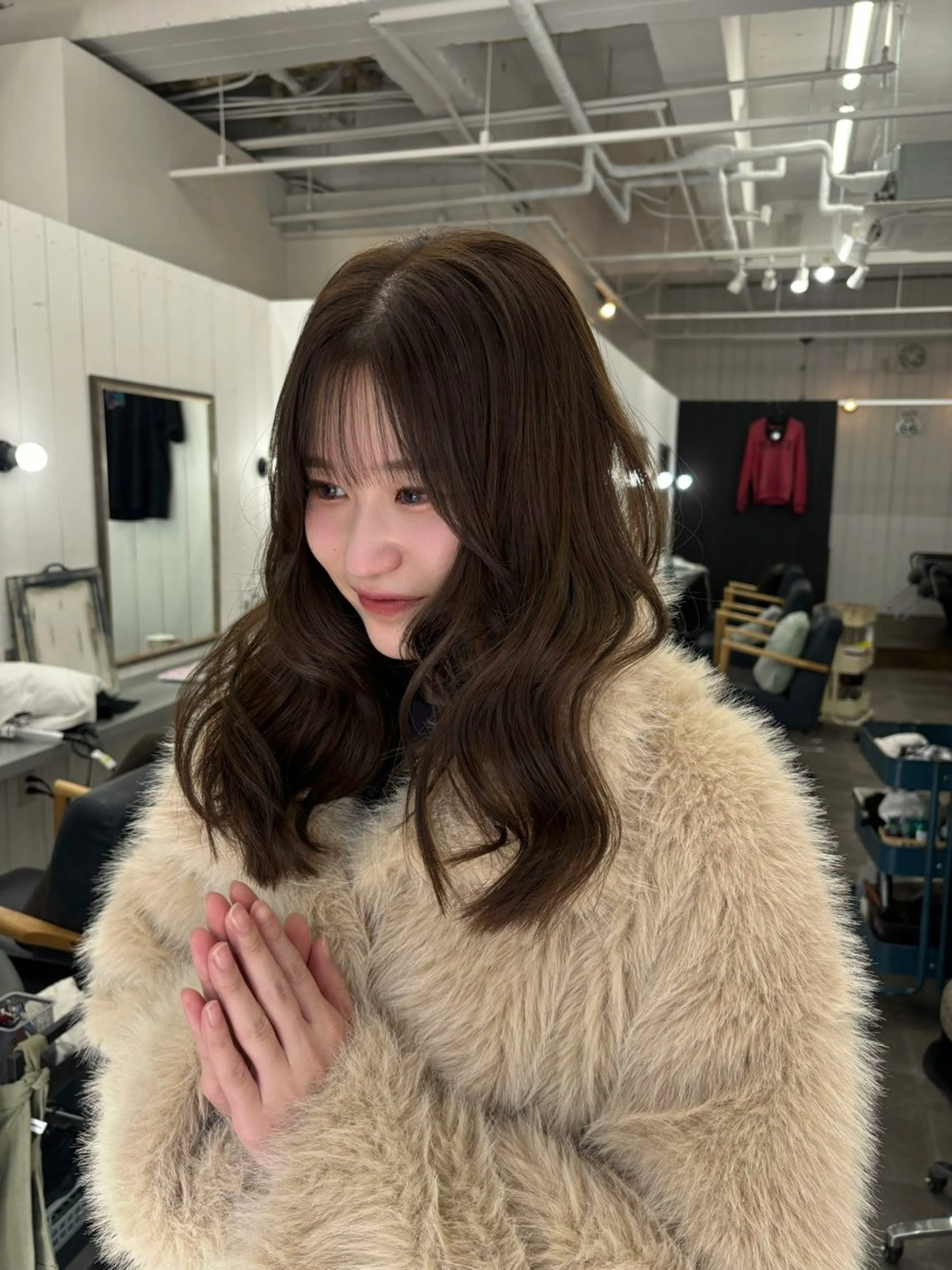 ロング カラー ブラウンカラー オリーブブラウン レイヤーカット カット ヘアカラー トリートメント Ann./艶髪 /レイヤーカットのヘアスタイル