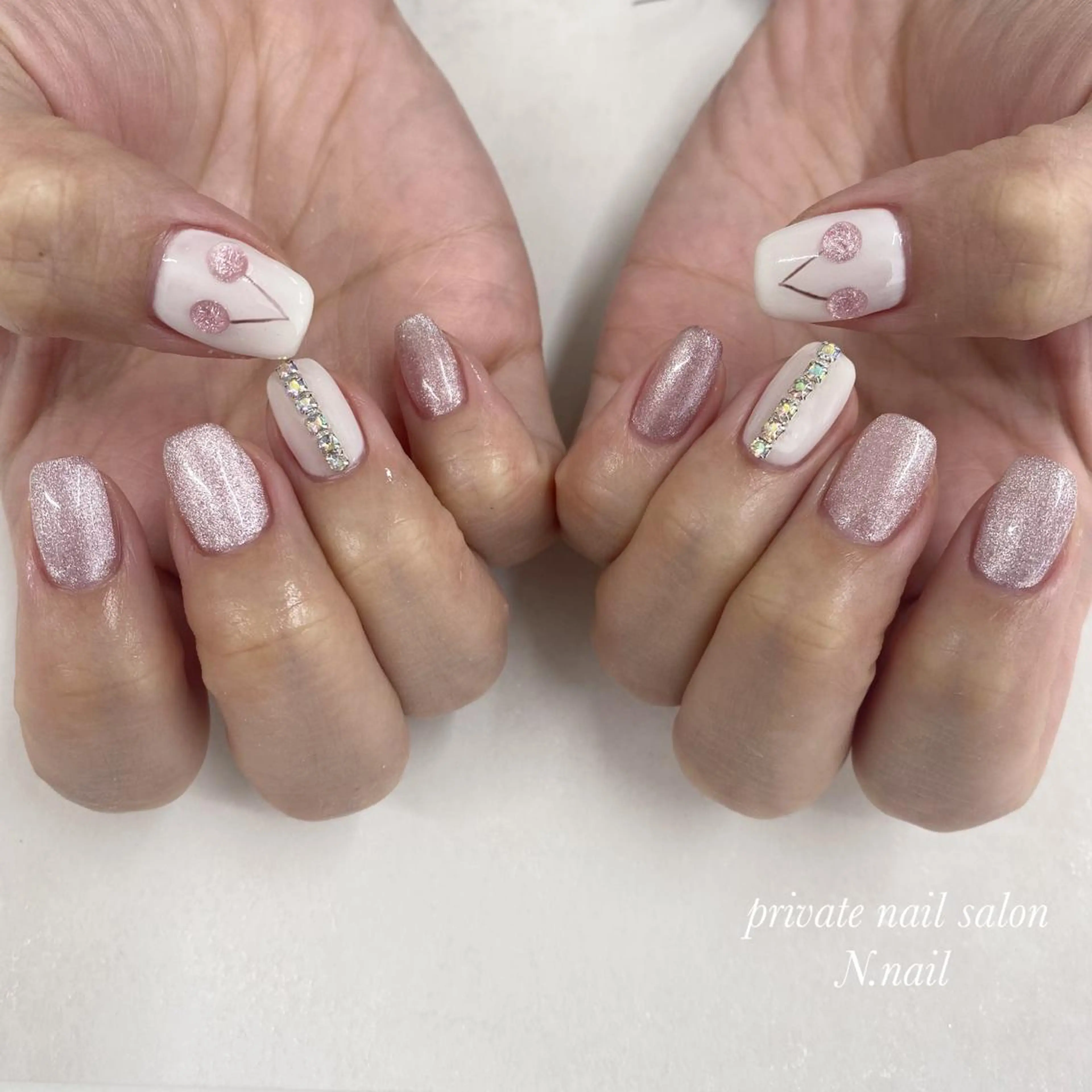 ネイル ミディアムネイル N. 【エヌドット】のネイルデザイン