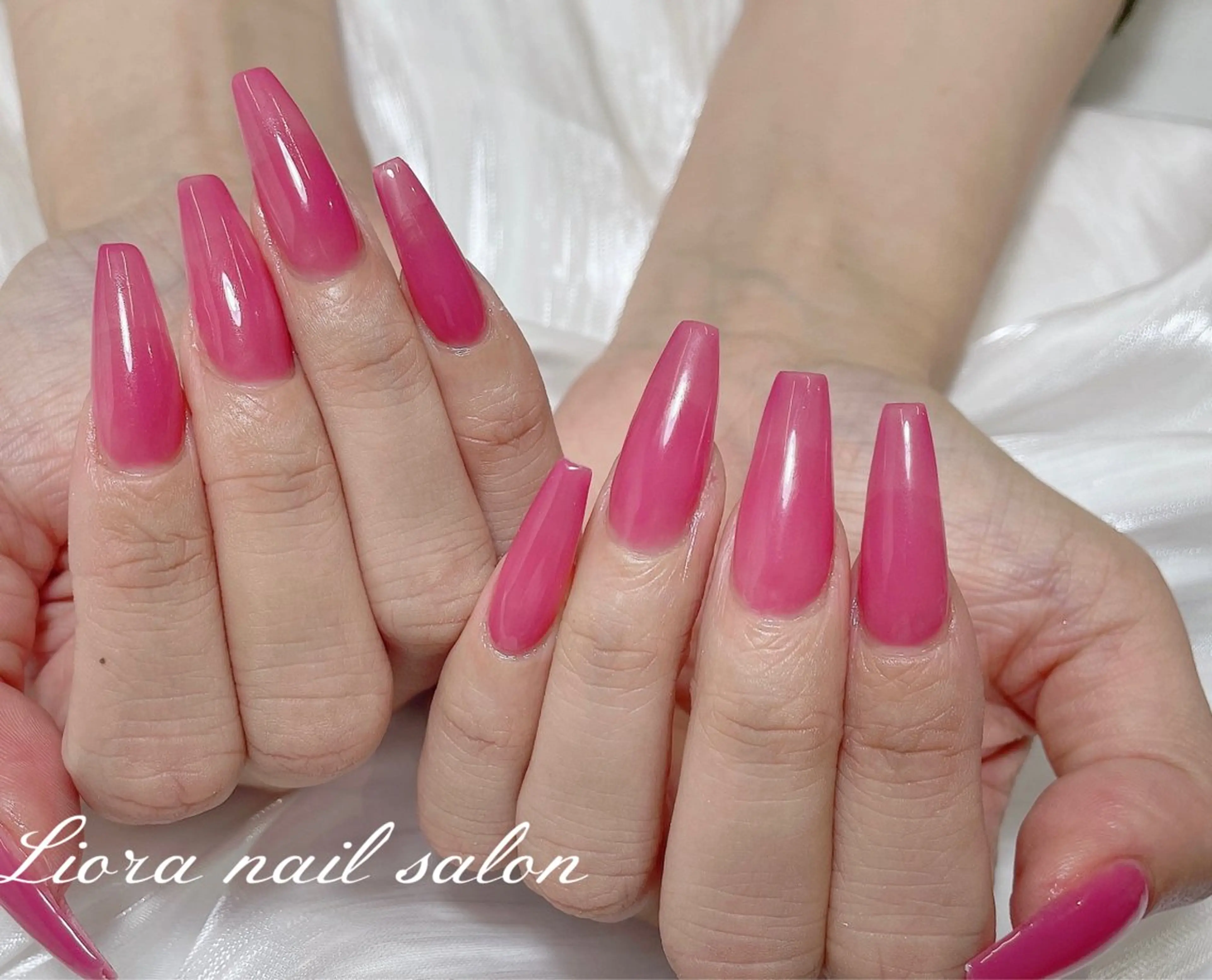 ネイル チークネイル フットネイル フレンチネイル ジェルネイル ガーリー ハンドネイル Liora nail スカルプ専門店のネイルデザイン