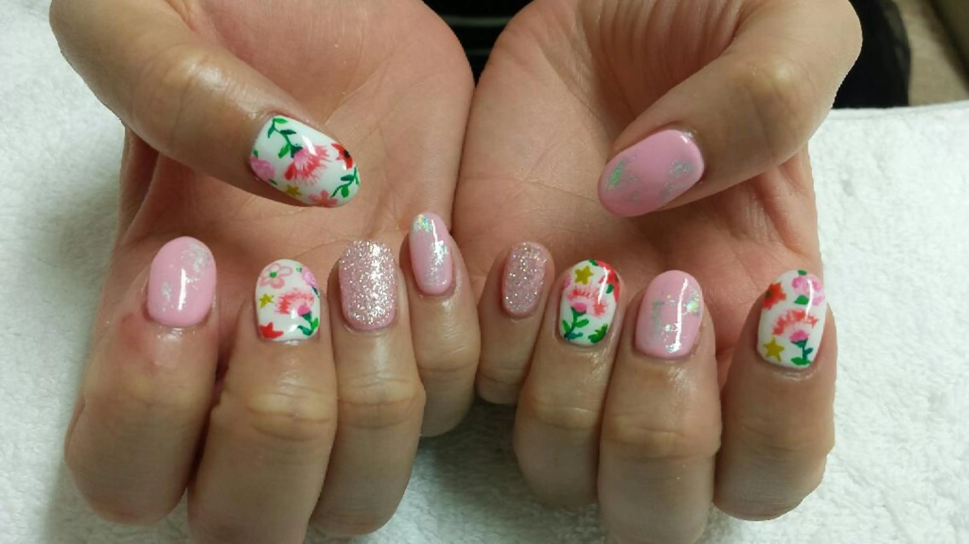 ネイル 河野ちえ (雑誌掲載サロン)のネイルデザイン