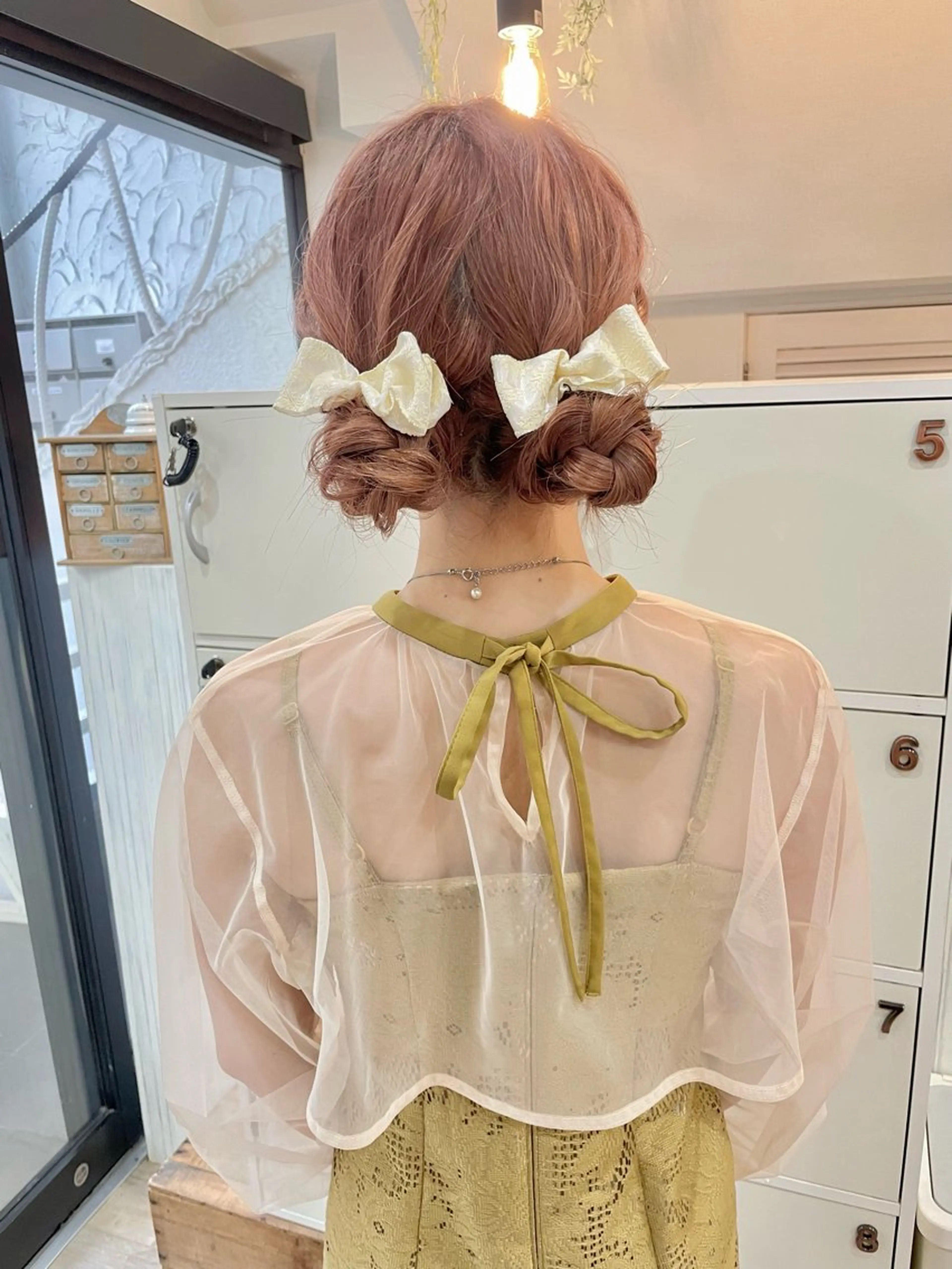 ヘアアレンジ お団子ヘア ヘアセット シェアサロン糸所属・おおはし ひかりのヘアスタイル