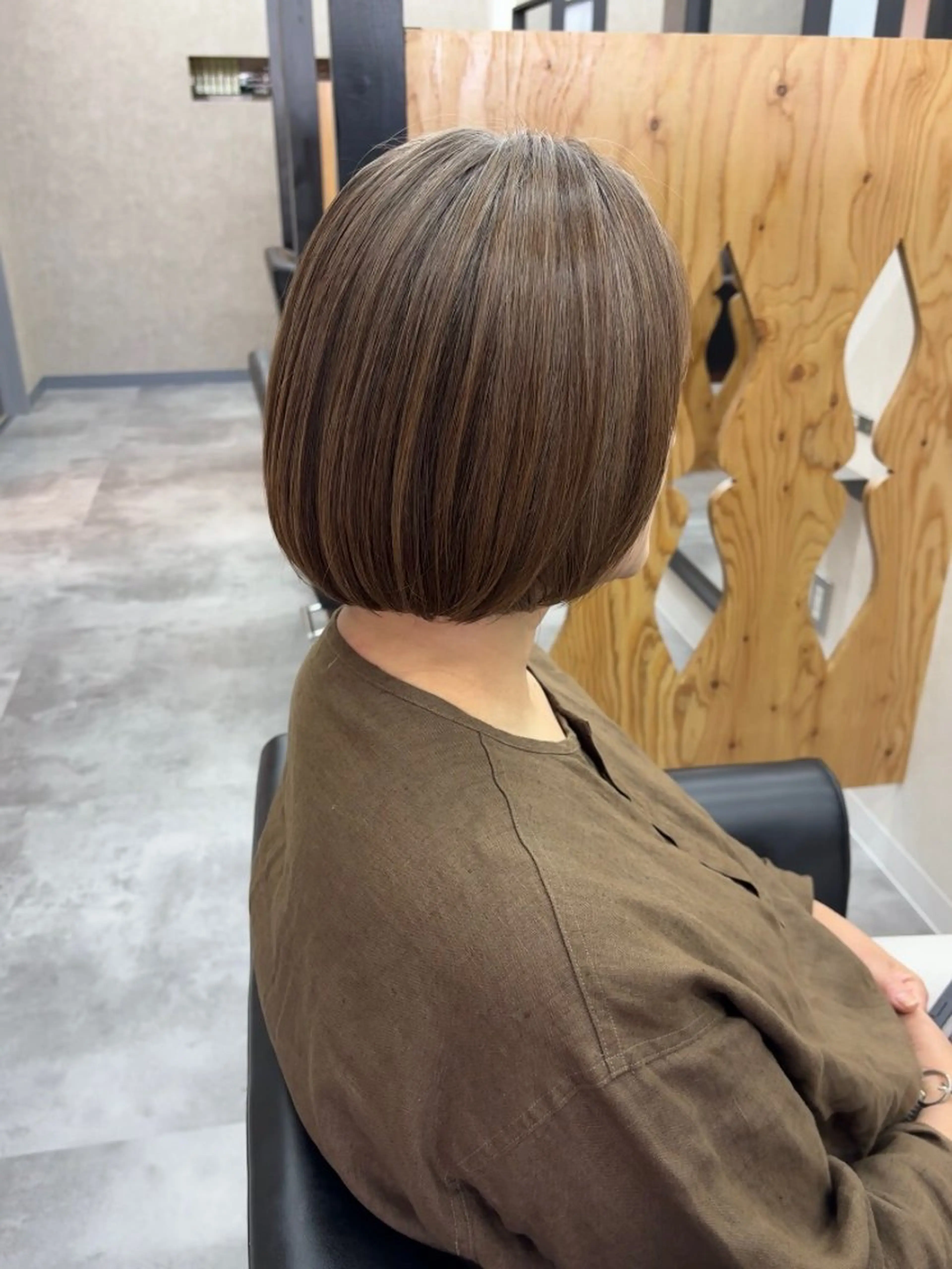 【Santa'Fe式】初回人気No,1 脱白髪染め白髪ぼかしカラー+オージュア超音波TRの写真