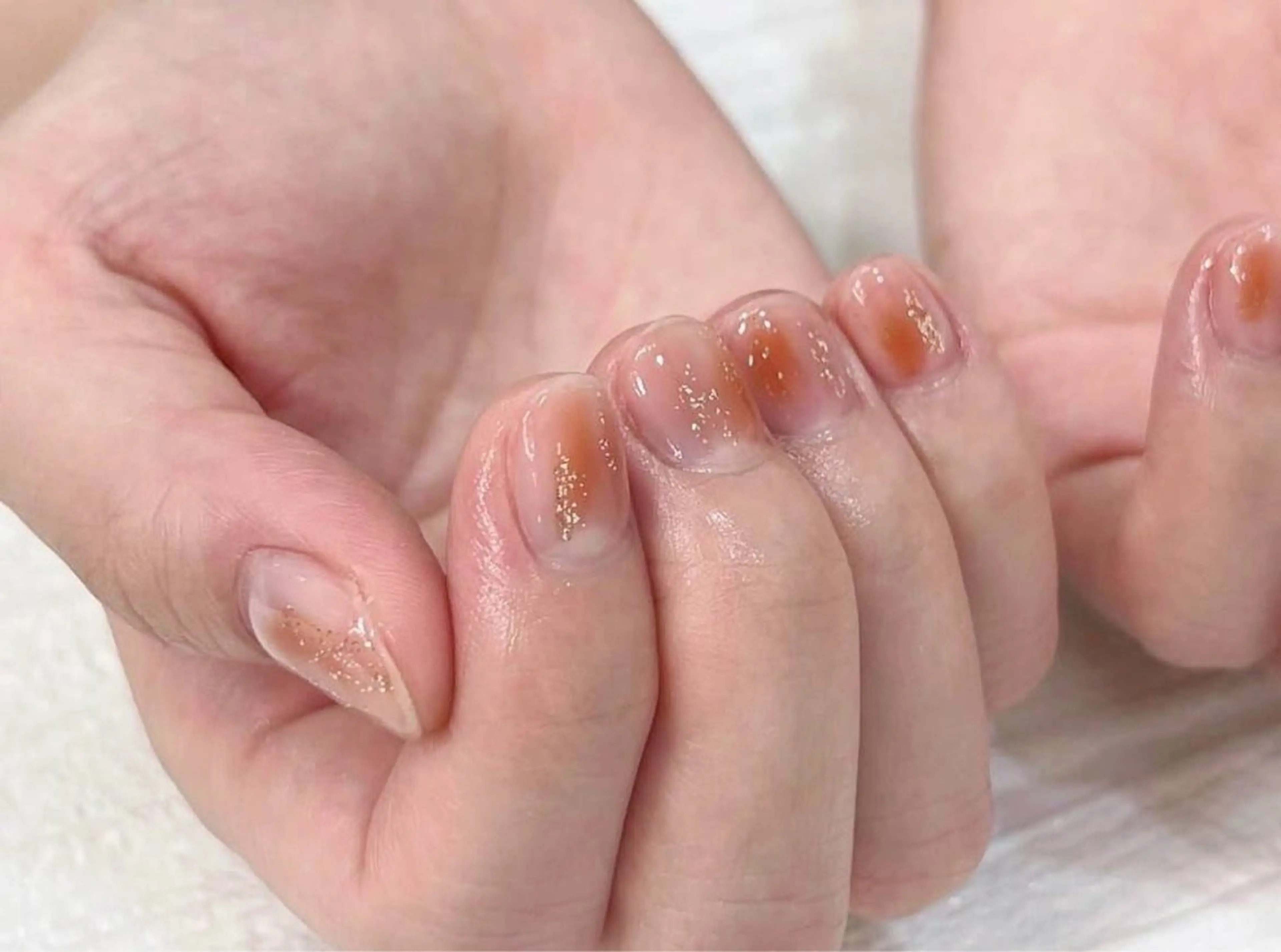 ネイル アートネイル クリアネイル フットネイル ジェルネイル オフィスネイル hanaCoco+plus所属・hanacoco ＋plusのマツエク・マツパデザイン