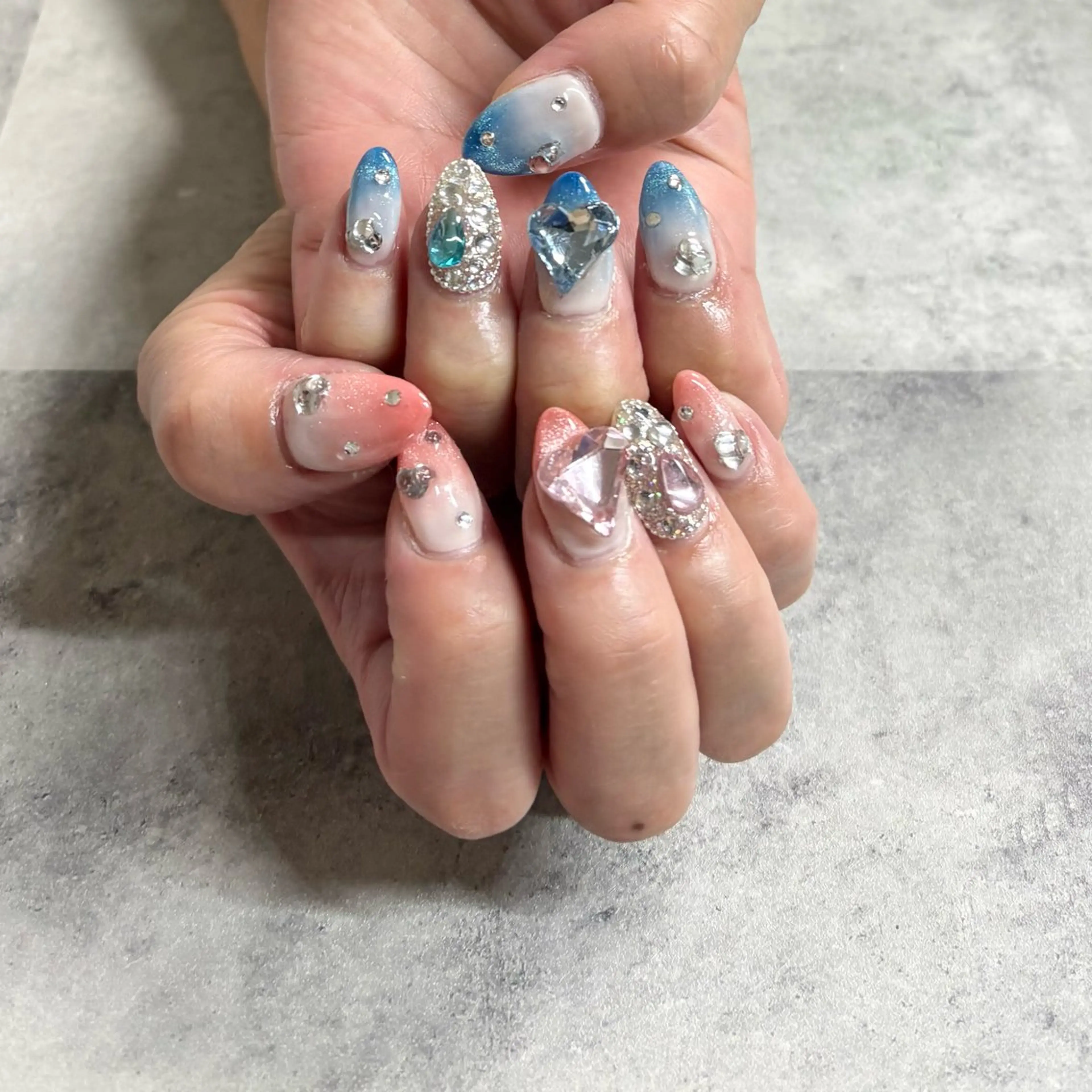 ネイル FELICE ﾌｪﾘｰﾁｪのネイルデザイン