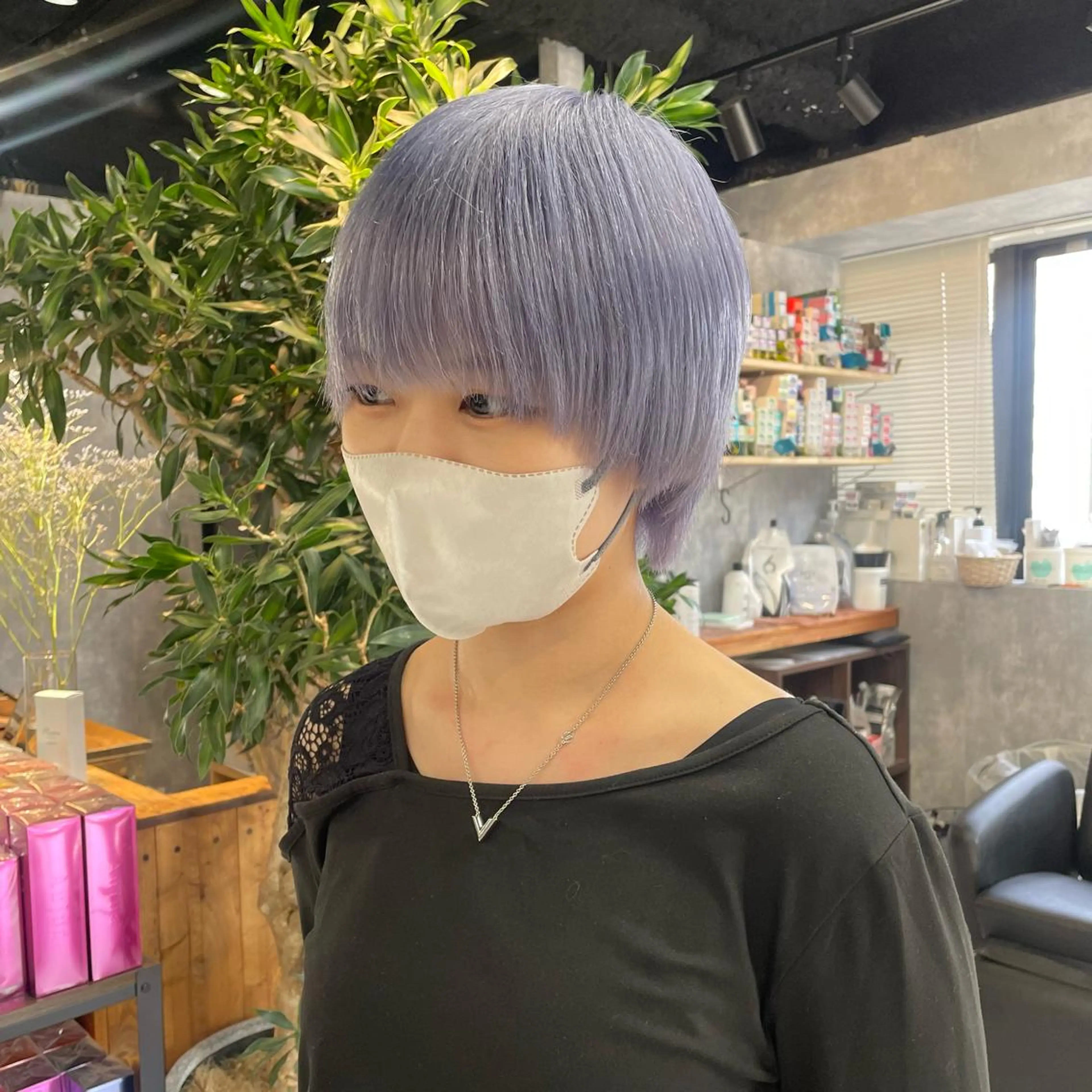ショート カラー ブリーチ 宮城 ほのかのヘアスタイル