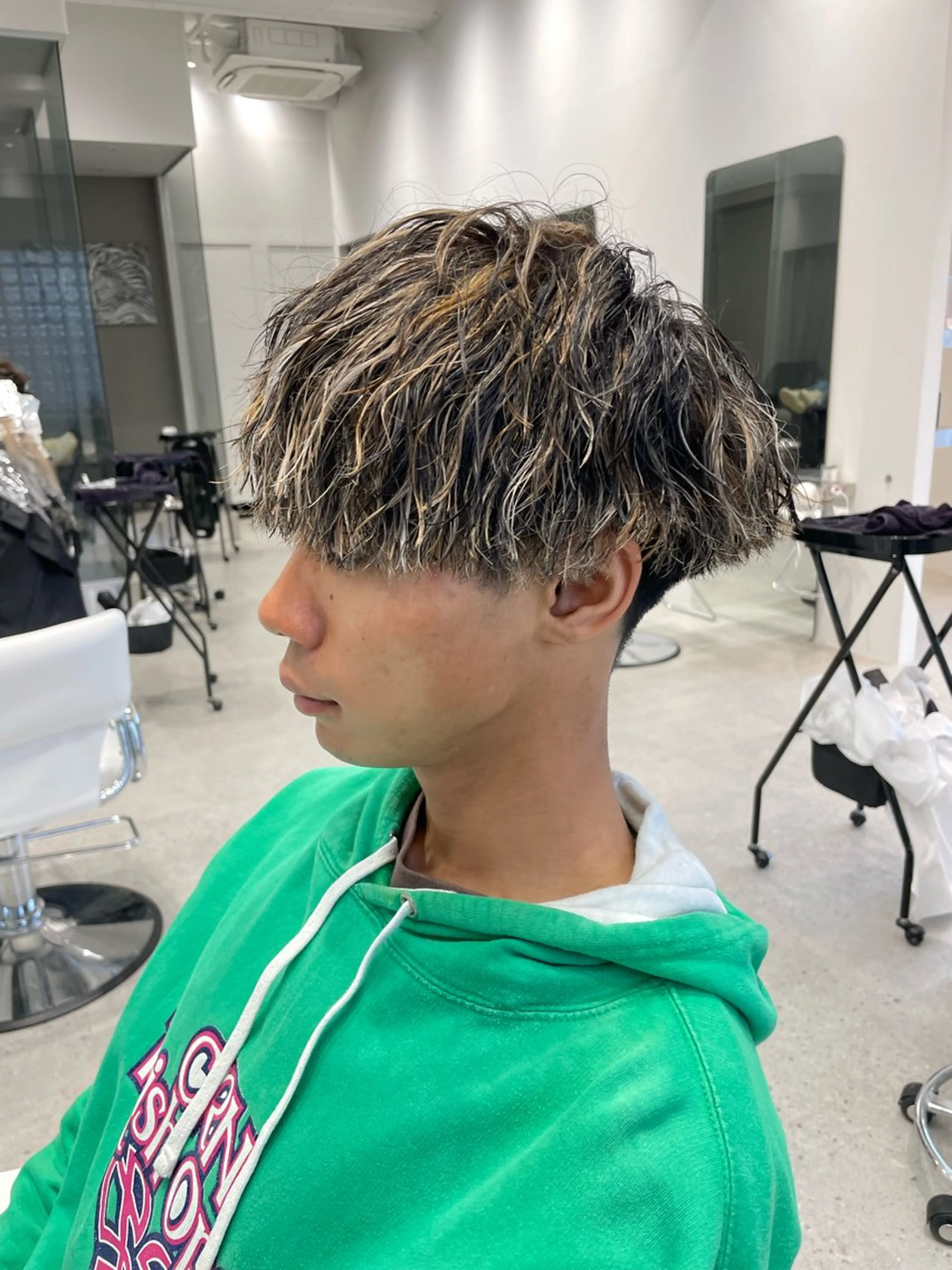 カラー パーマ メンズ 無料ショートモデル 募集中❗️秋山ひらいのヘアスタイル