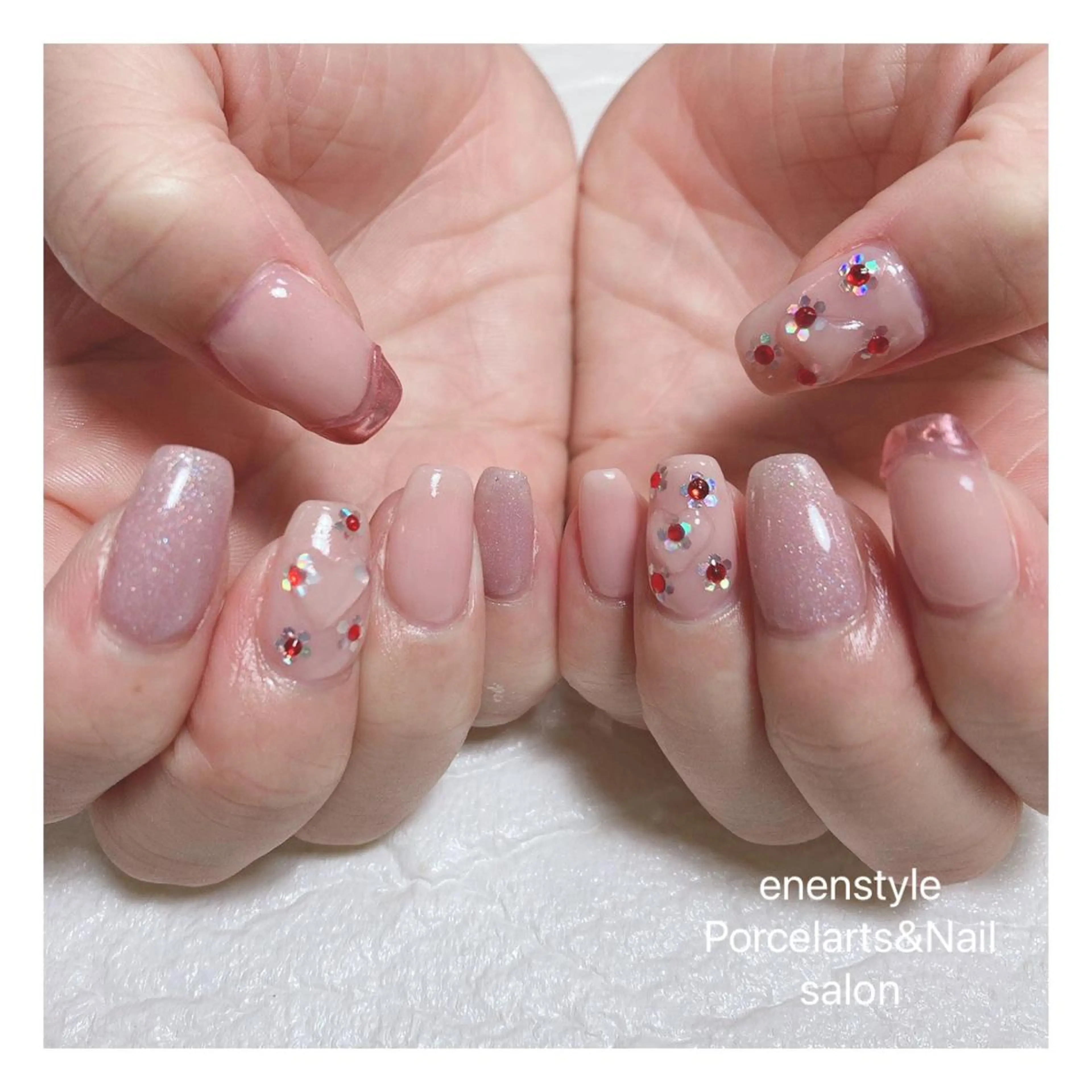 ミディアム ネイル ハンドネイル 👑enen style👑のネイルデザイン