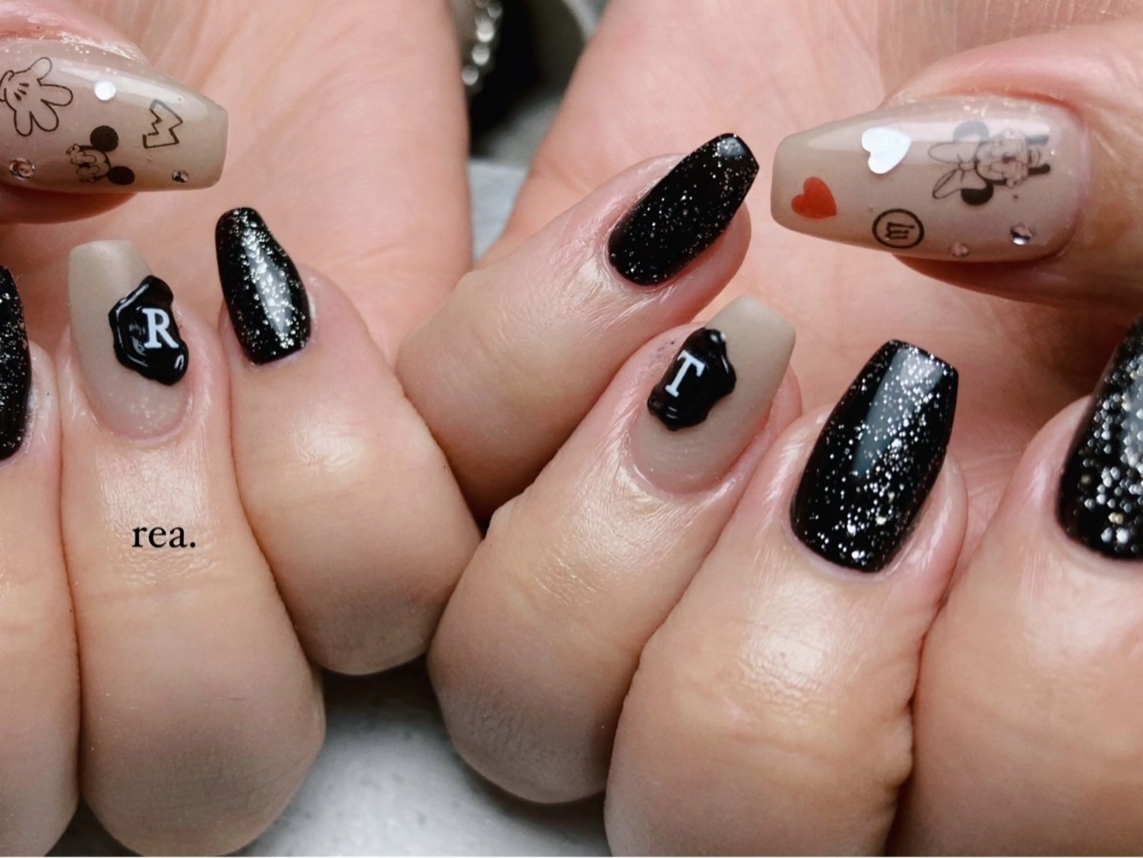 ネイル ハンドネイル フットネイル rea .のネイルデザイン