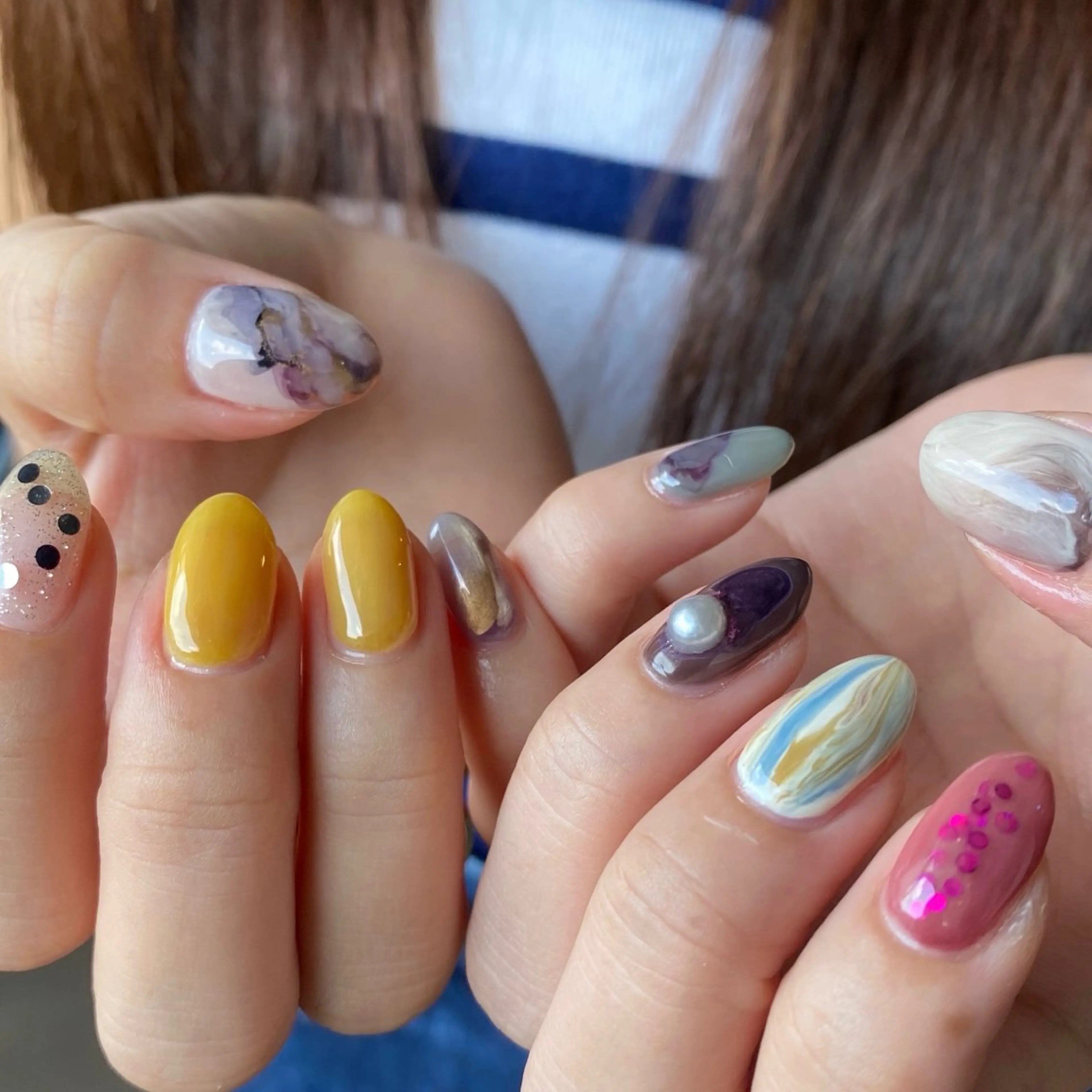 ネイル ニュアンスネイル ハンドネイル amuse 手書きニュアンスのネイルデザイン