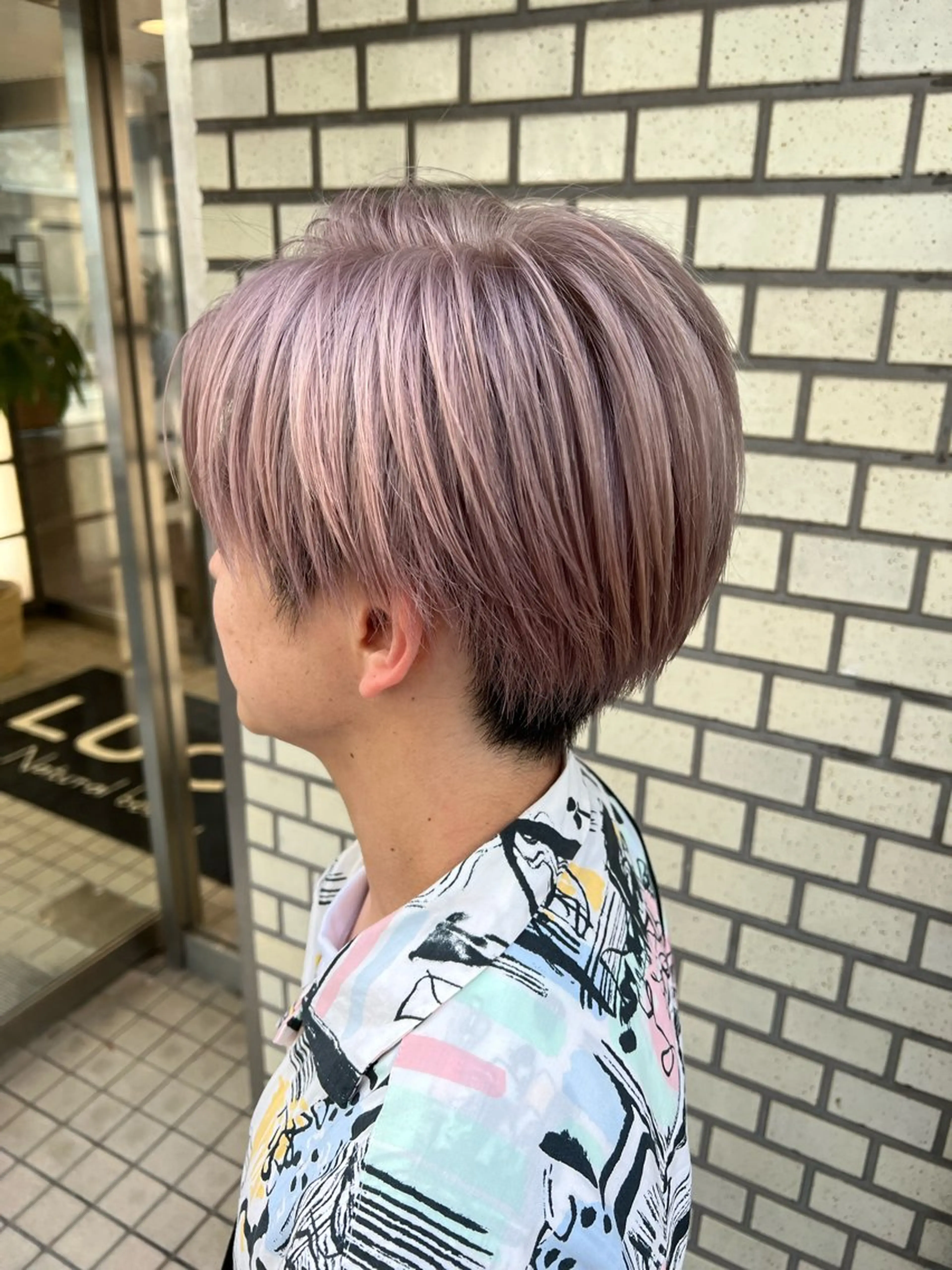 ショート カラー メンズ ベージュカラー ピンクカラー ピンクベージュ ヘアカラー トリートメント 🌞レイヤー×カラー 前川那津美🌞のヘアスタイル