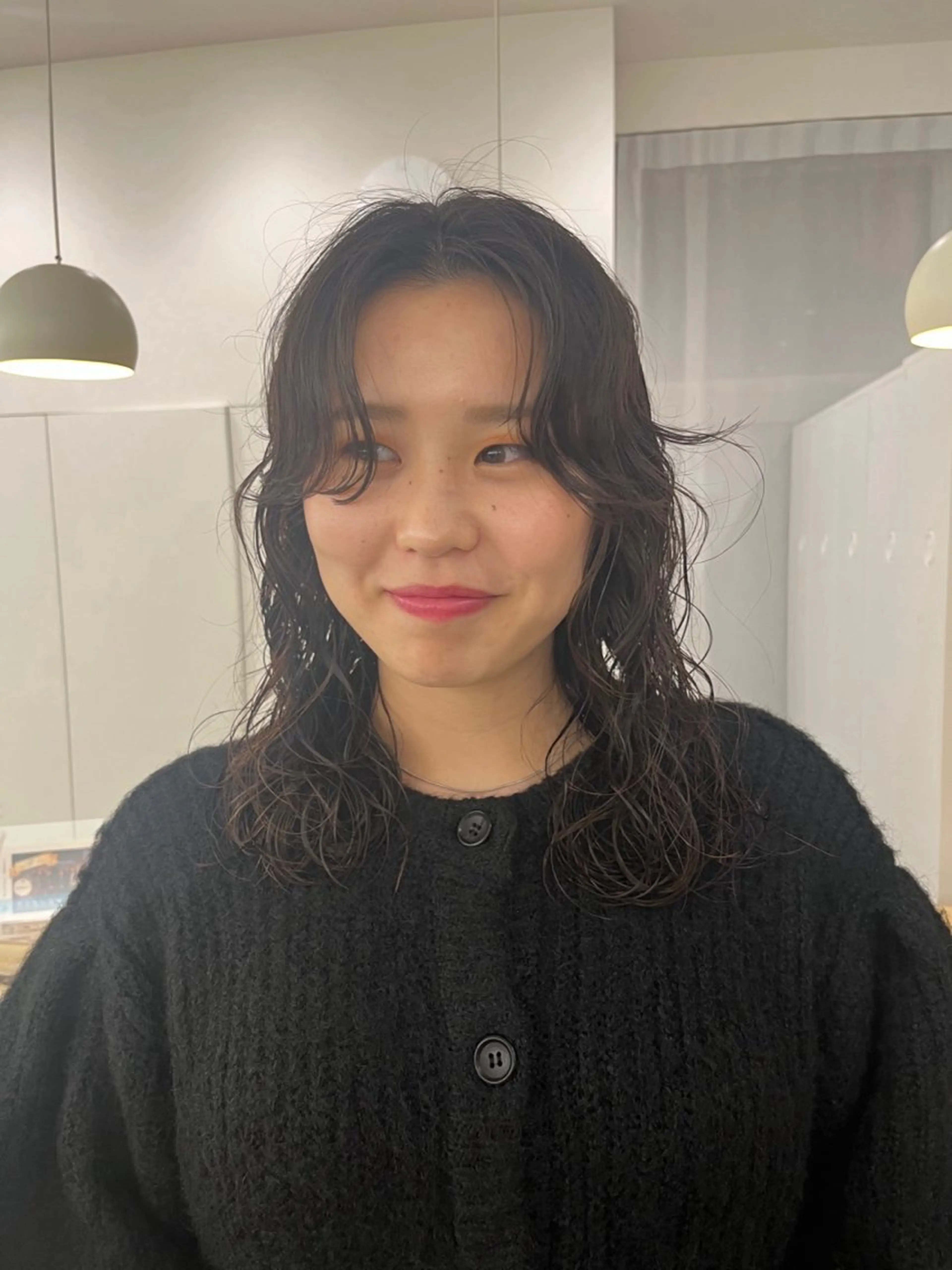 セミロング 瀬長なおみ U too e'sのヘアスタイル