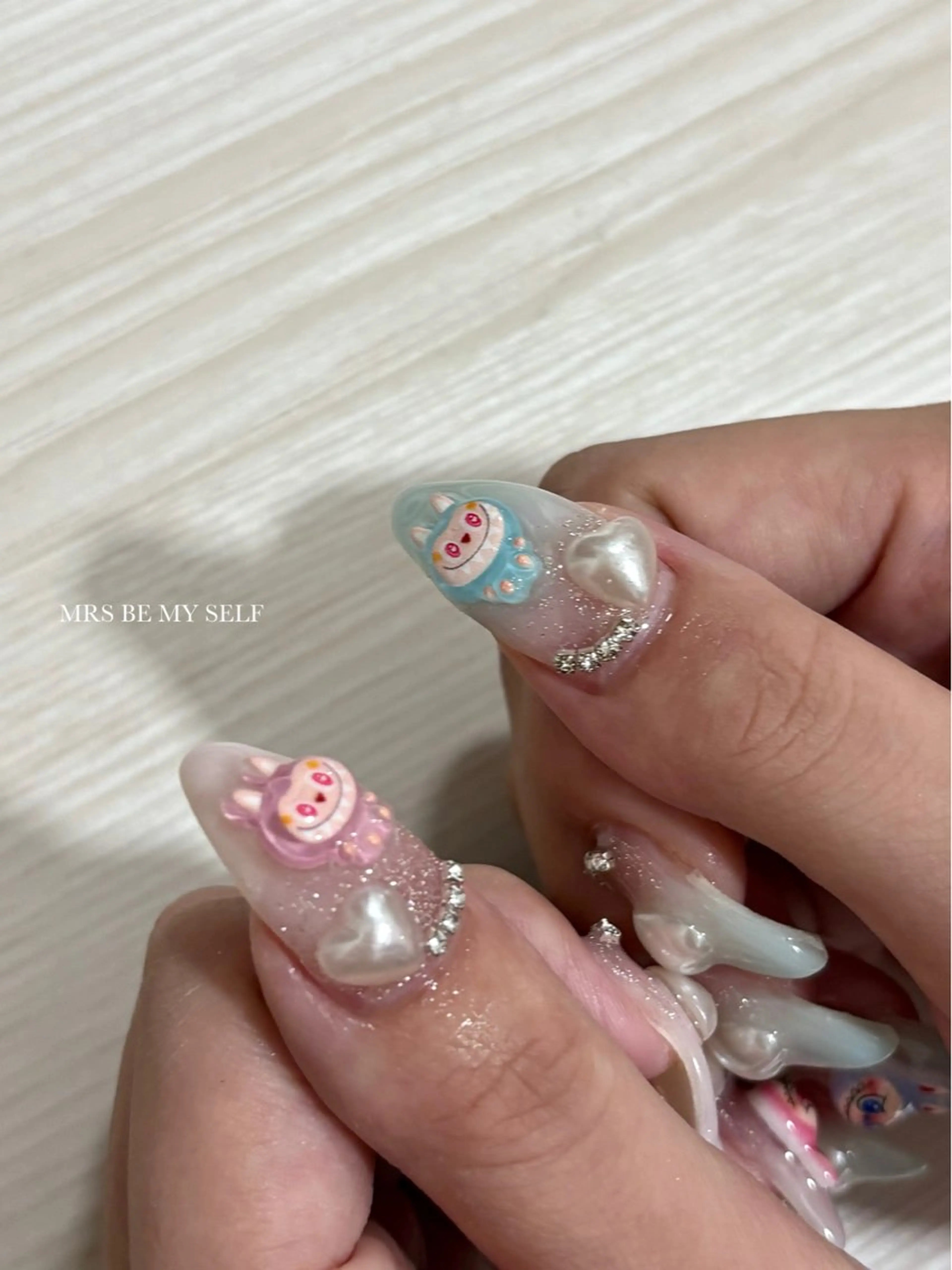 ネイル ワンホンネイル ハンドネイル MRS/ miyu🎀のネイルデザイン