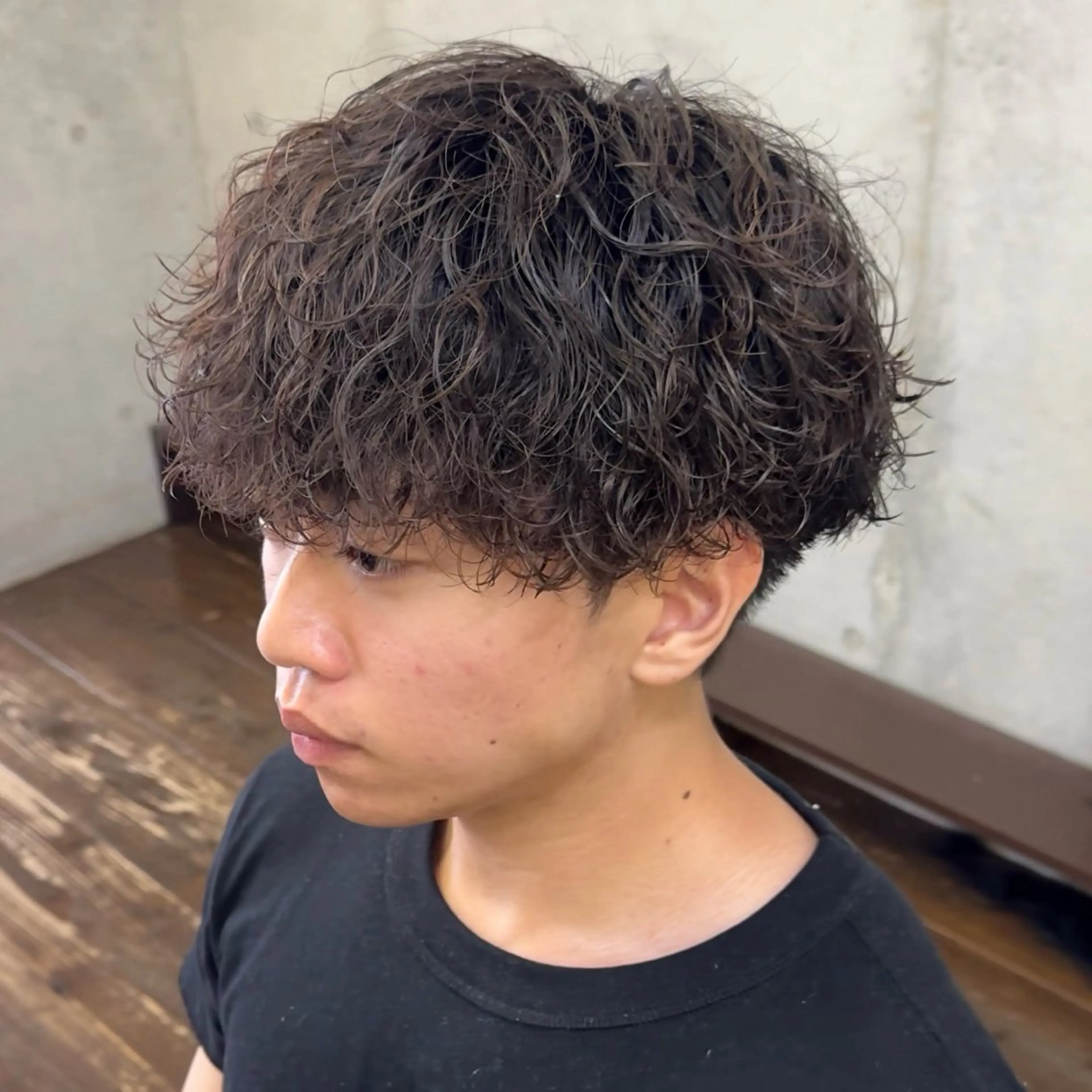 ショート パーマ メンズ メンズパーマ SPINOFF SHIFT所属・りゅう せいのヘアスタイル