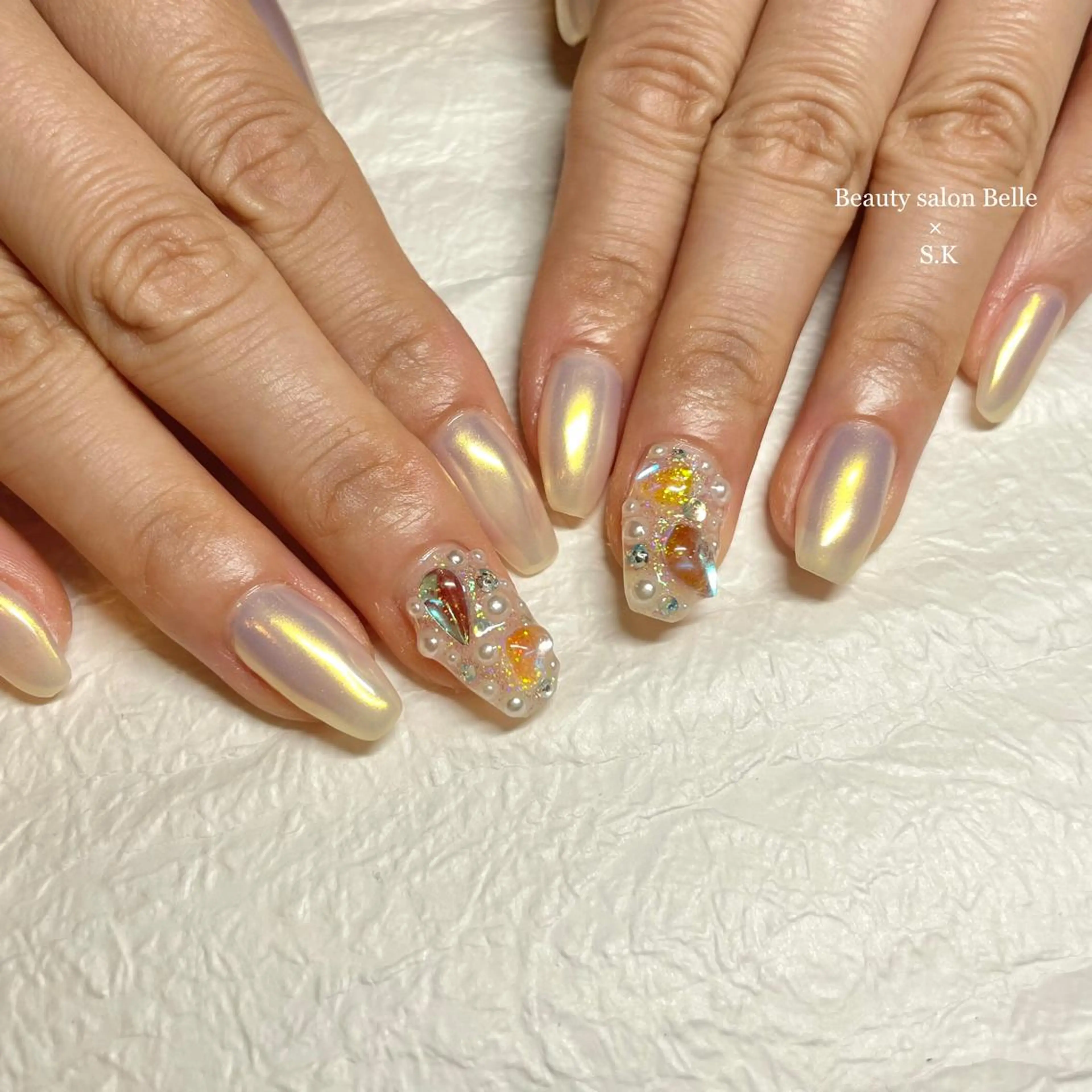 セミロング ネイル ミラーネイル ラヴィアンローズ所属・S. kurumiのネイルデザイン