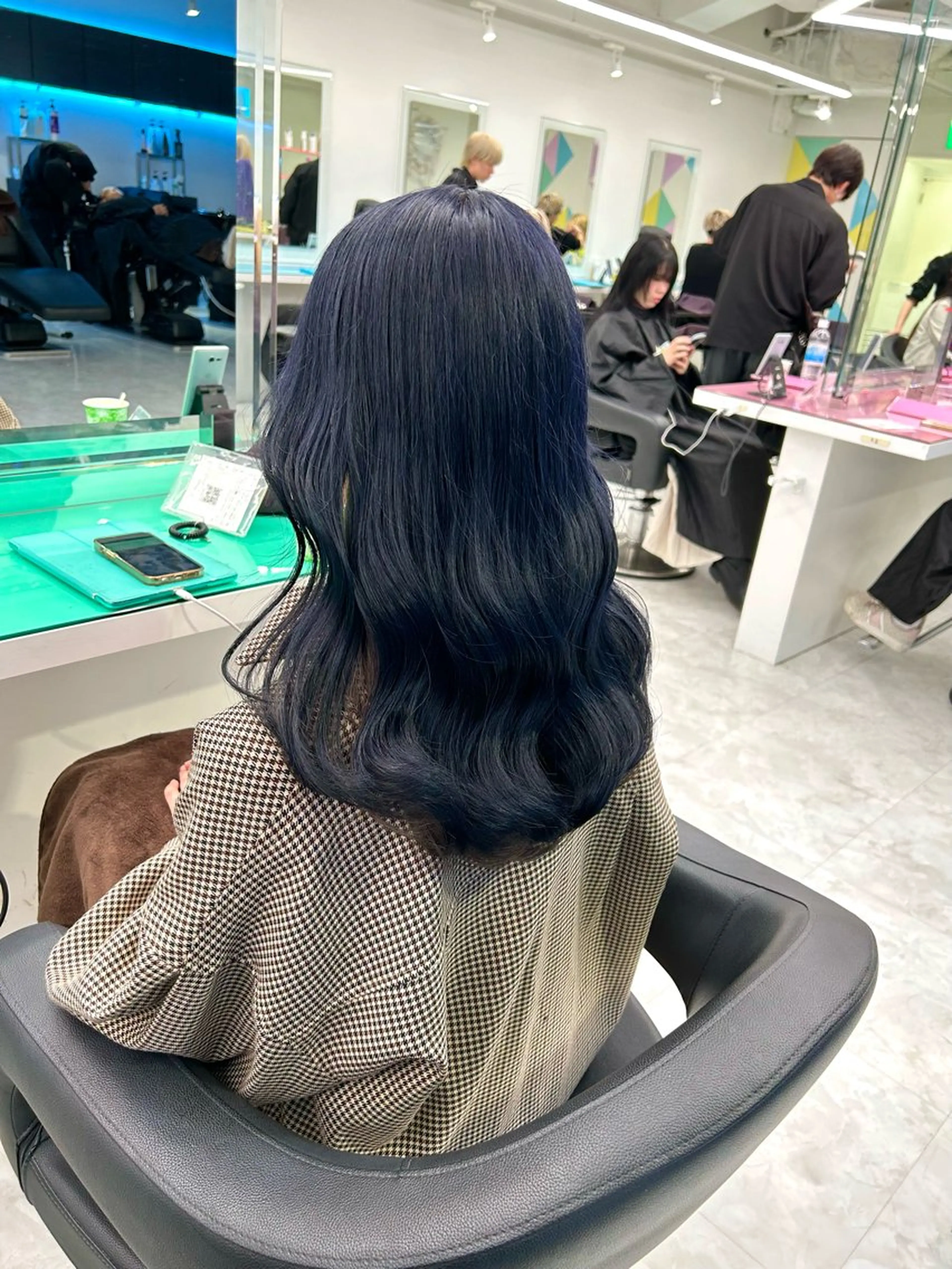 ロング カラー ヘアアレンジ トレンドモテカラー 🩷色落ちまで可愛くのヘアスタイル