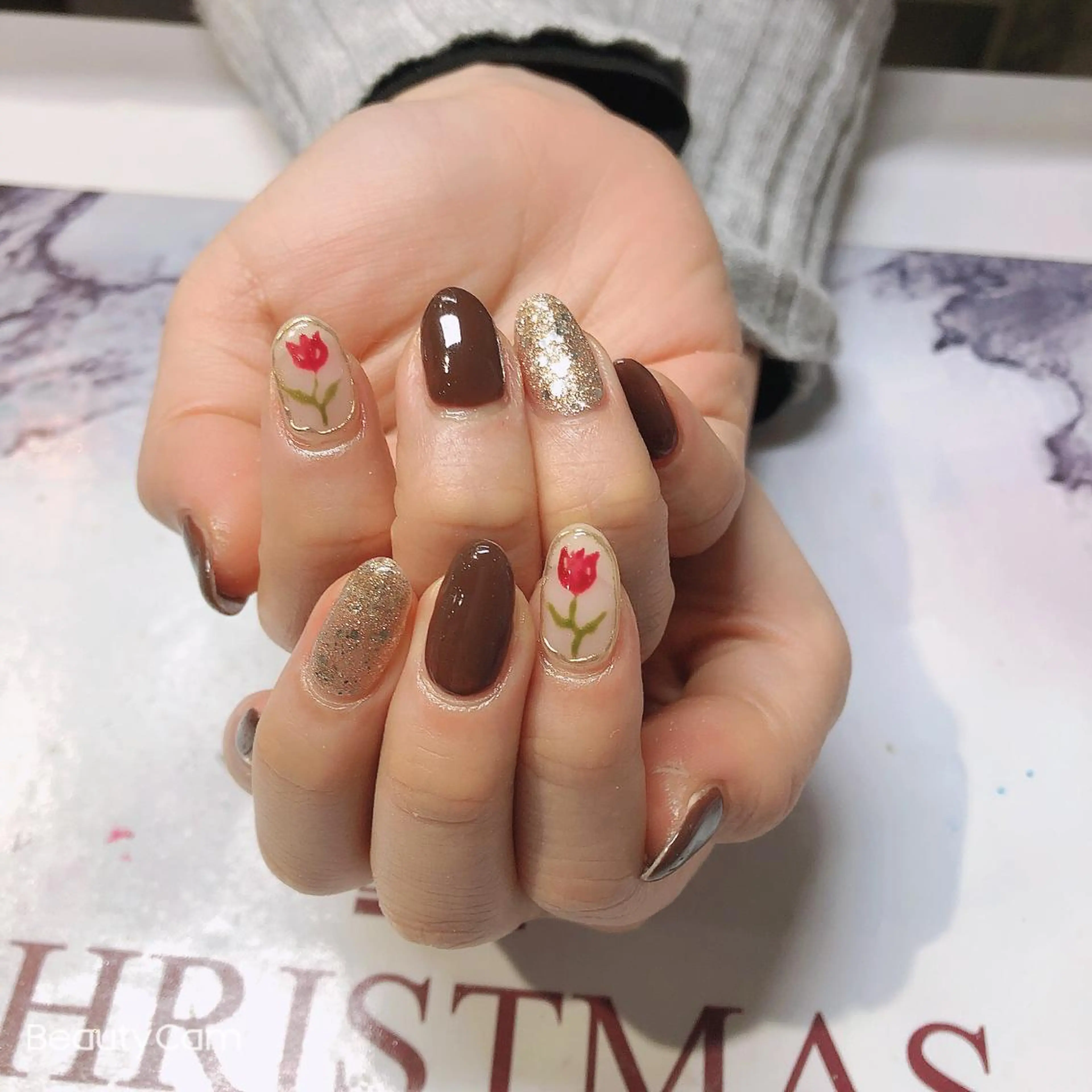 ネイル Guarendo錦糸町店所属・ガレンドウ 白澤 愛子のネイルデザイン