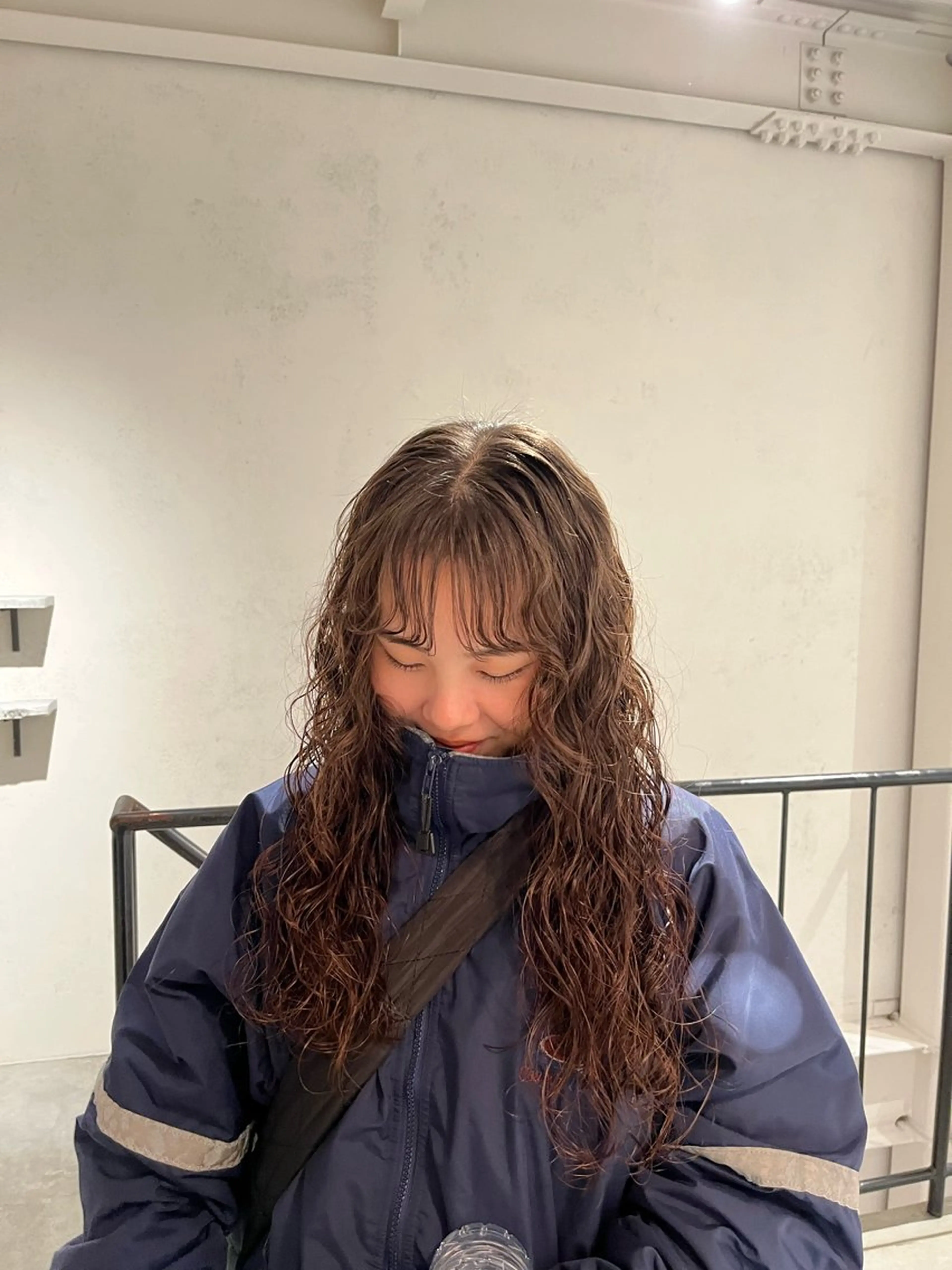 ミディアム パーマ カット パーマ anna/ラフパーマ /くすみベージュのヘアスタイル