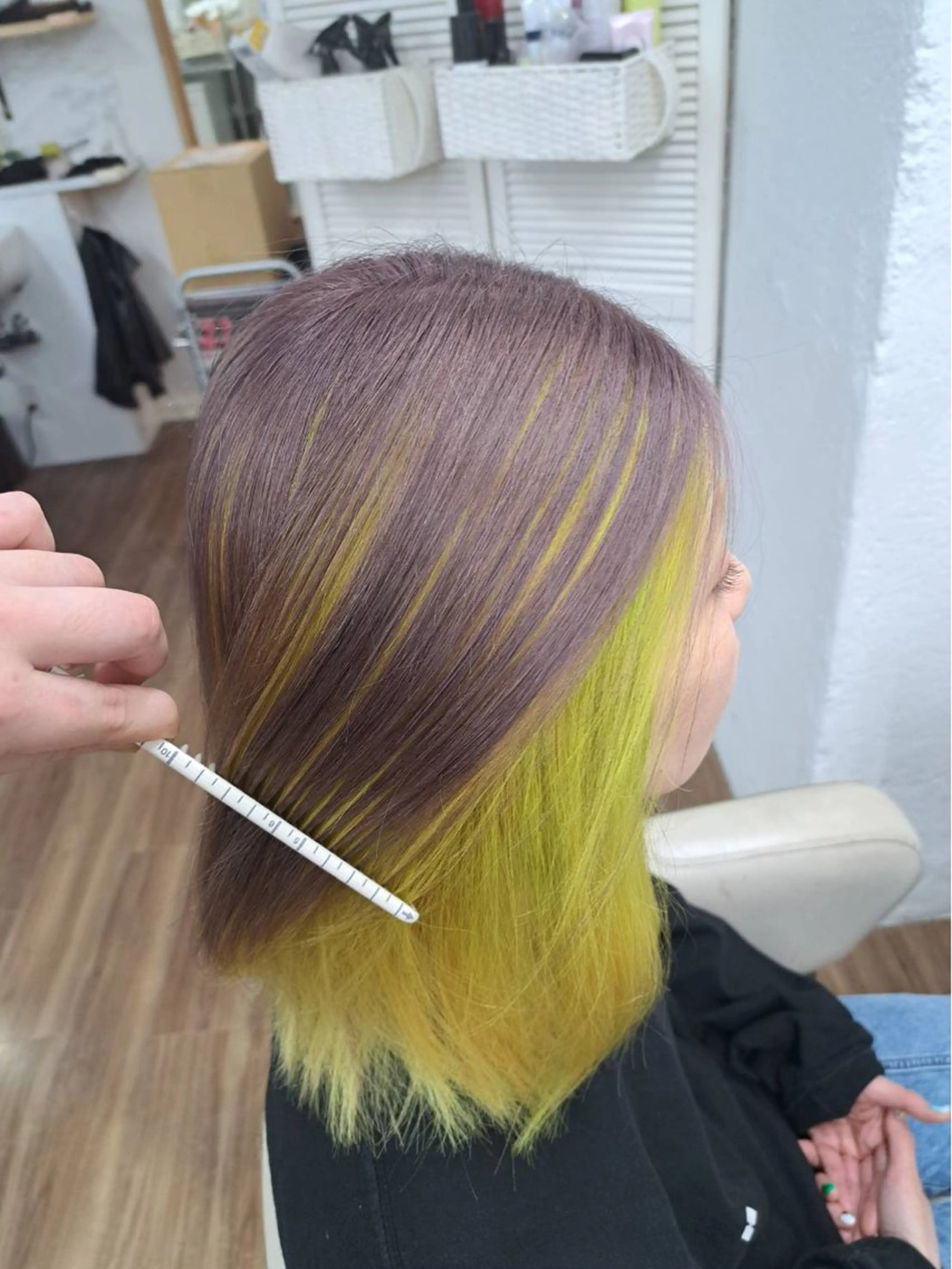 ショート カラー ダブルカラー パープルカラー イエローカラー トリートメント ヘアカラー トリートメント GLOSS 心斎橋 山上のヘアスタイル