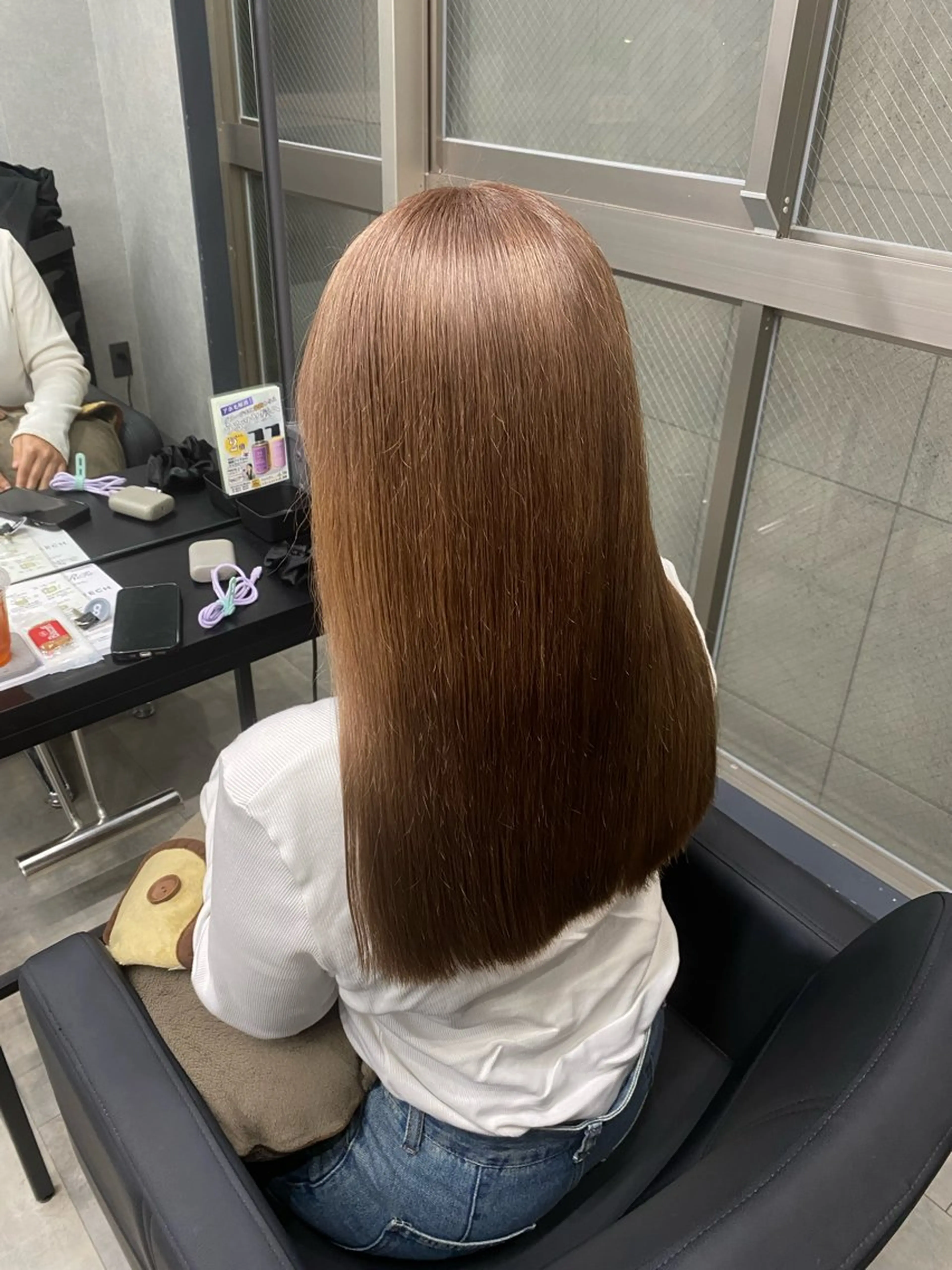 カラー 𝗮𝘆𝘂𝗺𝗶 ハイトーン🎀のヘアスタイル