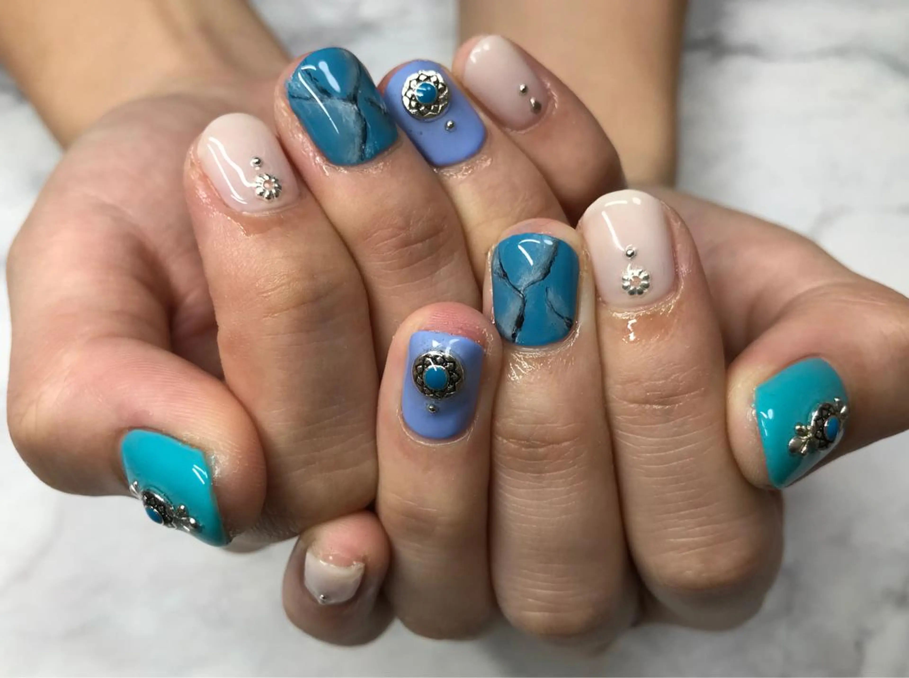 ネイル ハンドネイル Mana‪ ‪·͜· ❤︎‬のネイルデザイン