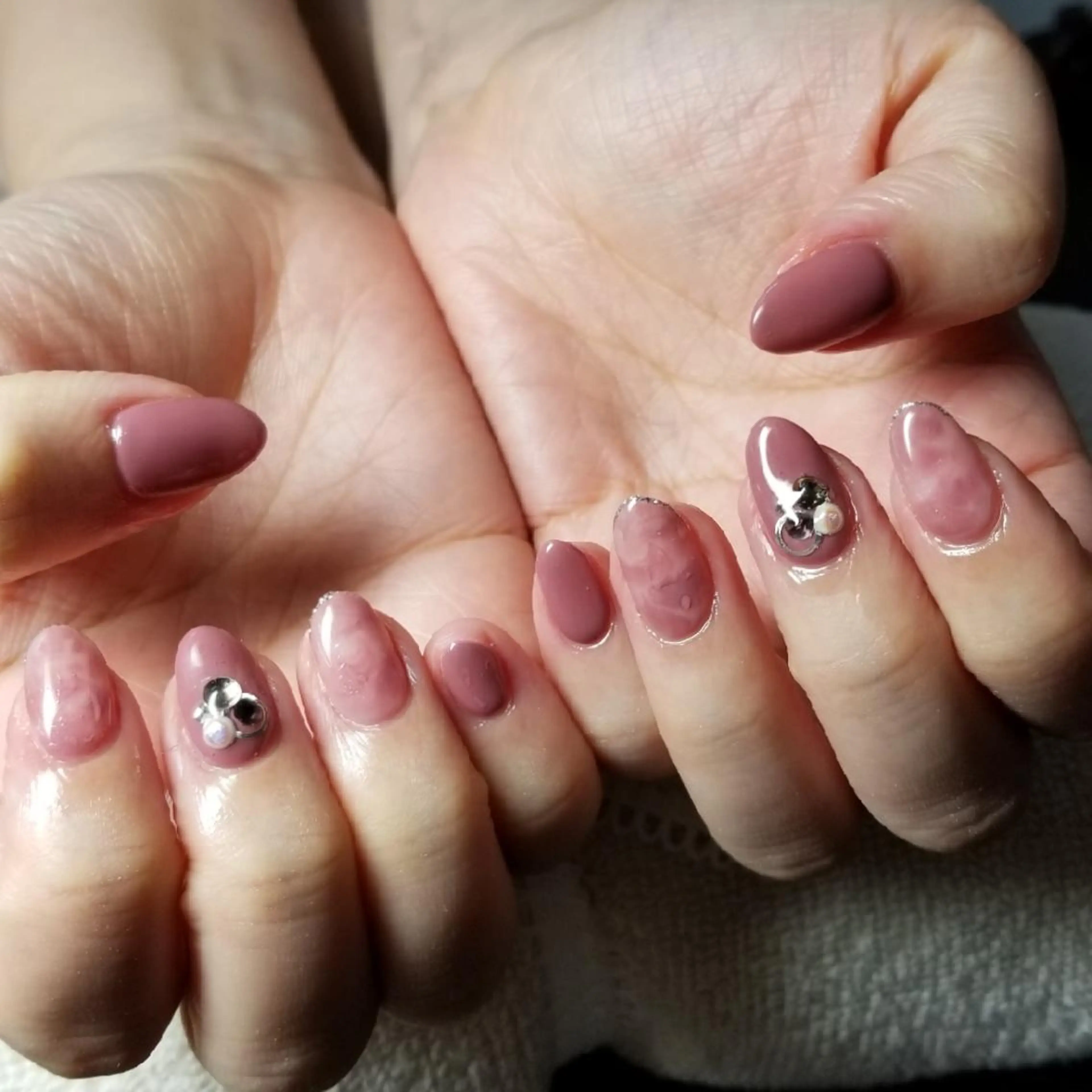 ネイル 大理石ネイル(マーブル) ニュアンスネイル L'instant  Nail Artzのネイルデザイン