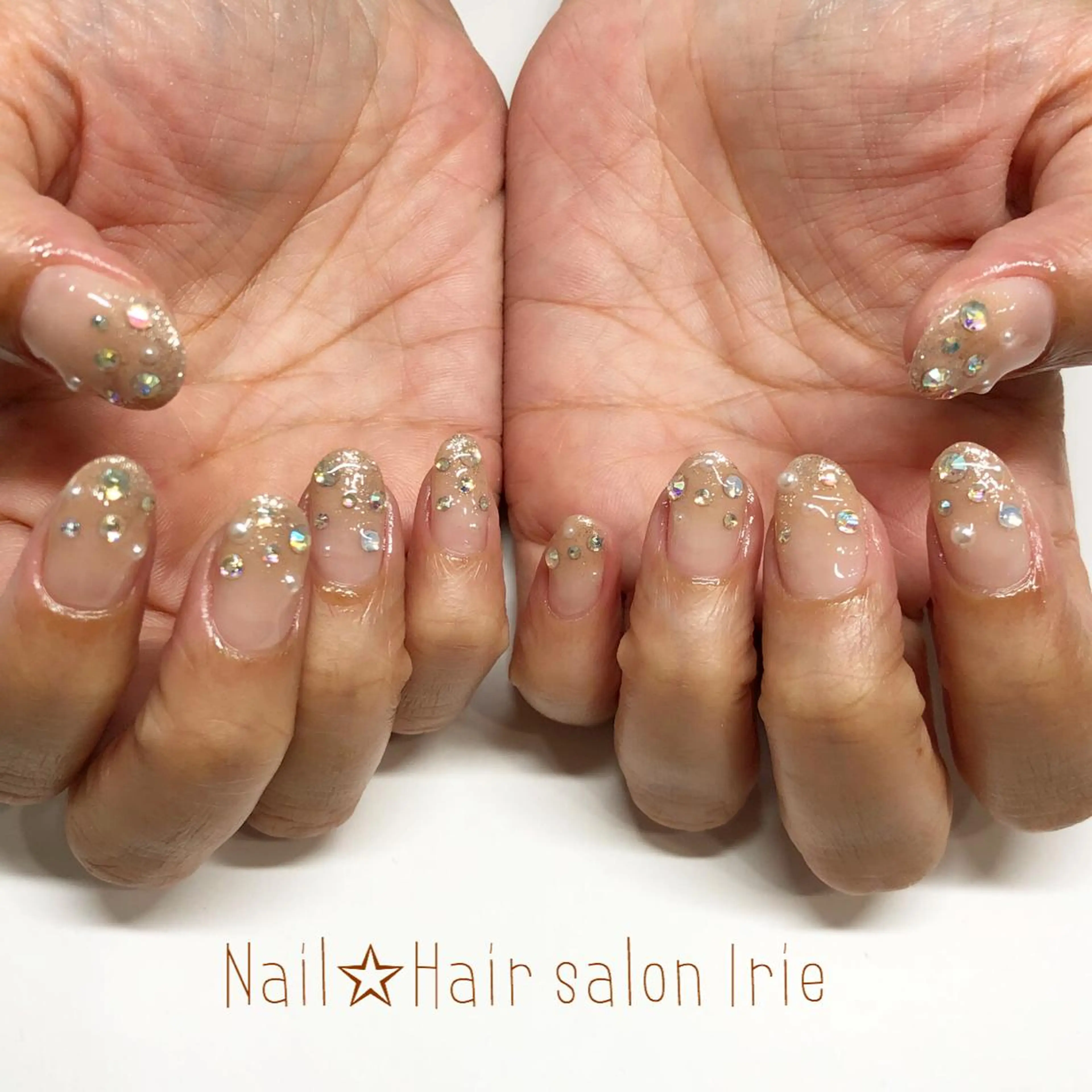 ネイル Hair salon Irie所属・與儀 知佳のネイルデザイン