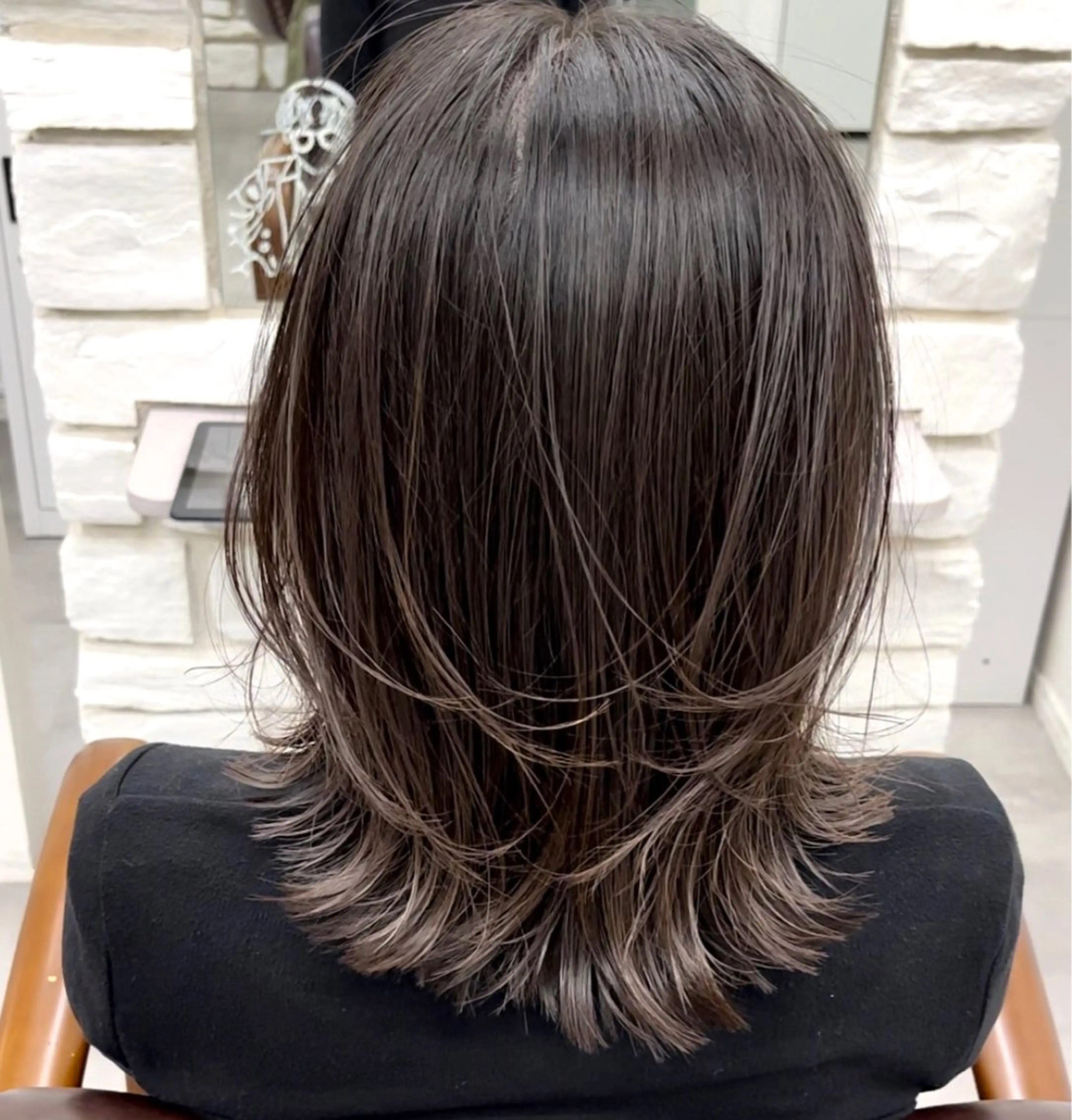 カラー アッシュ カット ヘアカラー トリートメント 天王寺髪質改善なら よしみさん✨のヘアスタイル