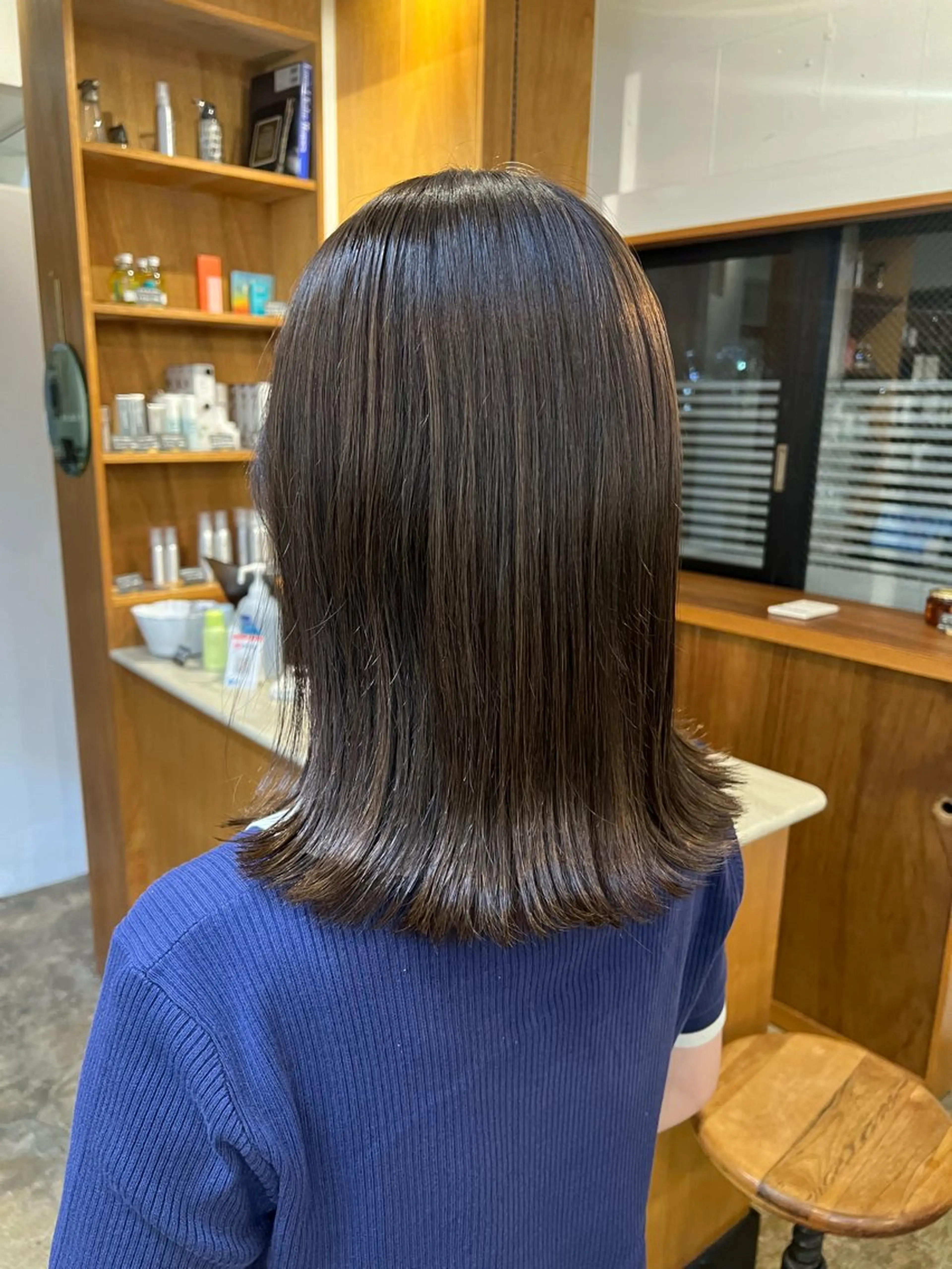 セミロング ヘアカラー 鈴木 三保のヘアスタイル