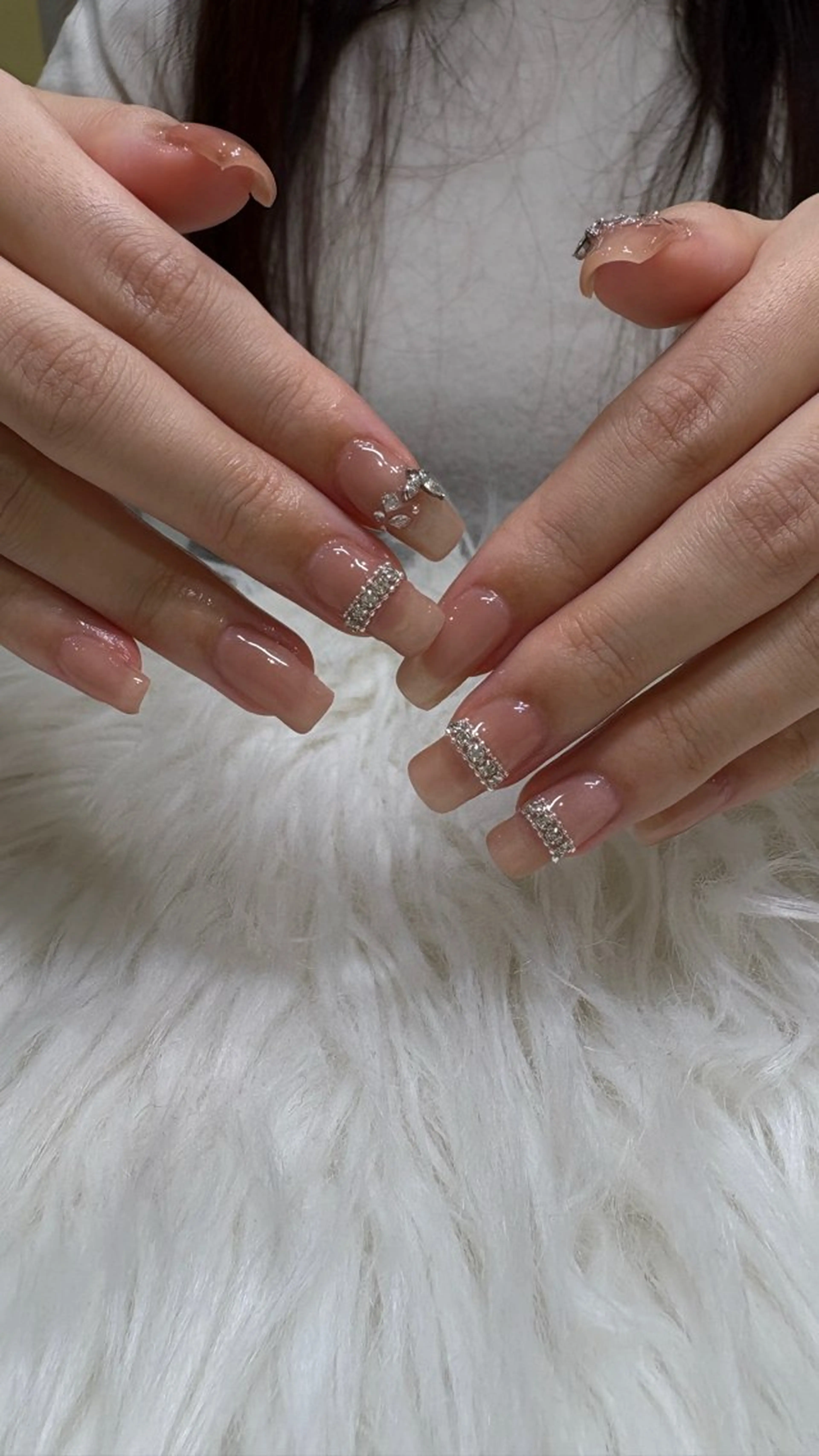 ネイル GO TODAY シェアサロン 渋谷Orla店所属・シオリ ⪩⪨のネイルデザイン