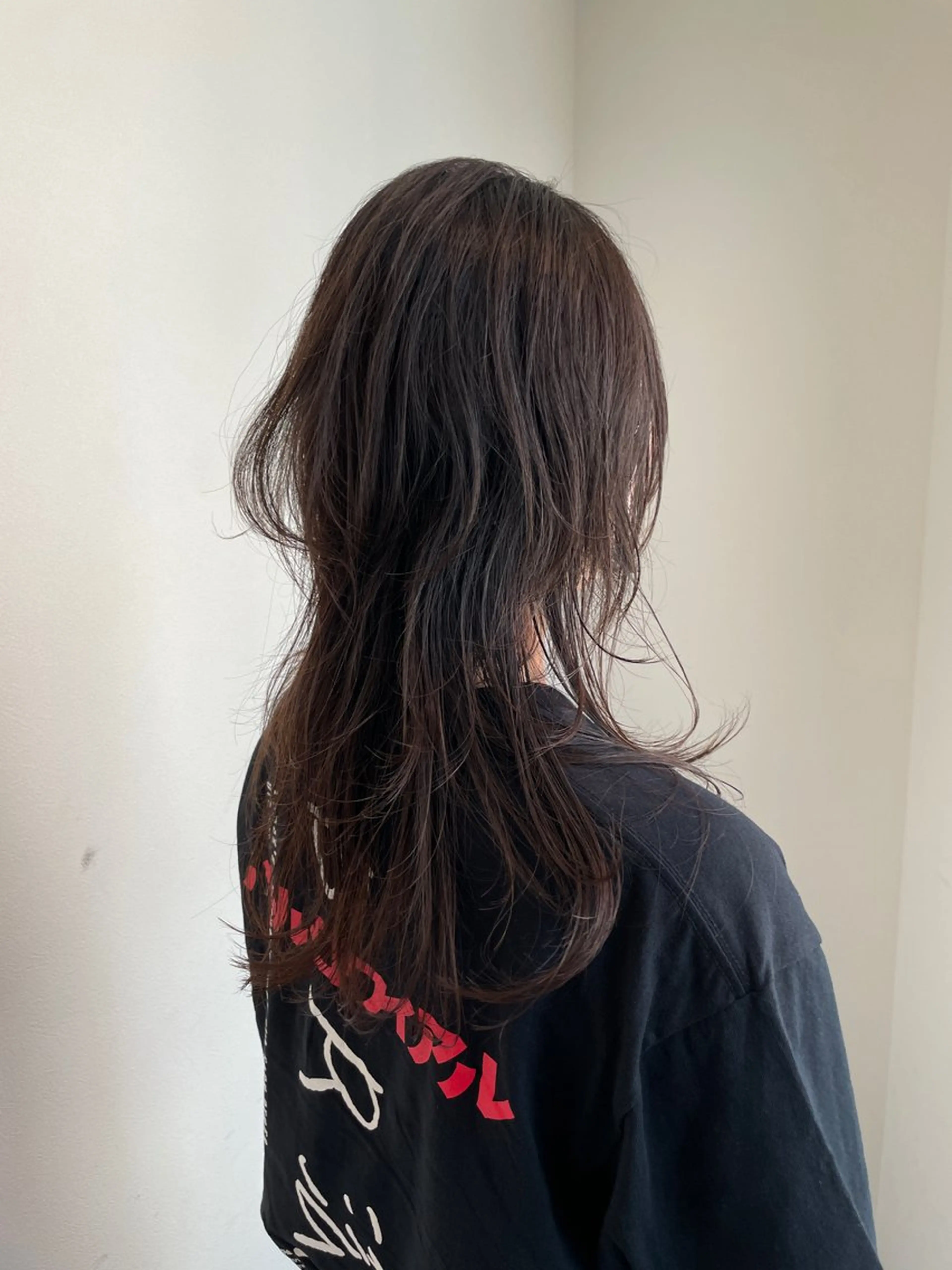 ロング カラー レイヤーカット ロング カット ヘアカラー トリートメント ウルフレイヤーカット /チヒロのヘアスタイル