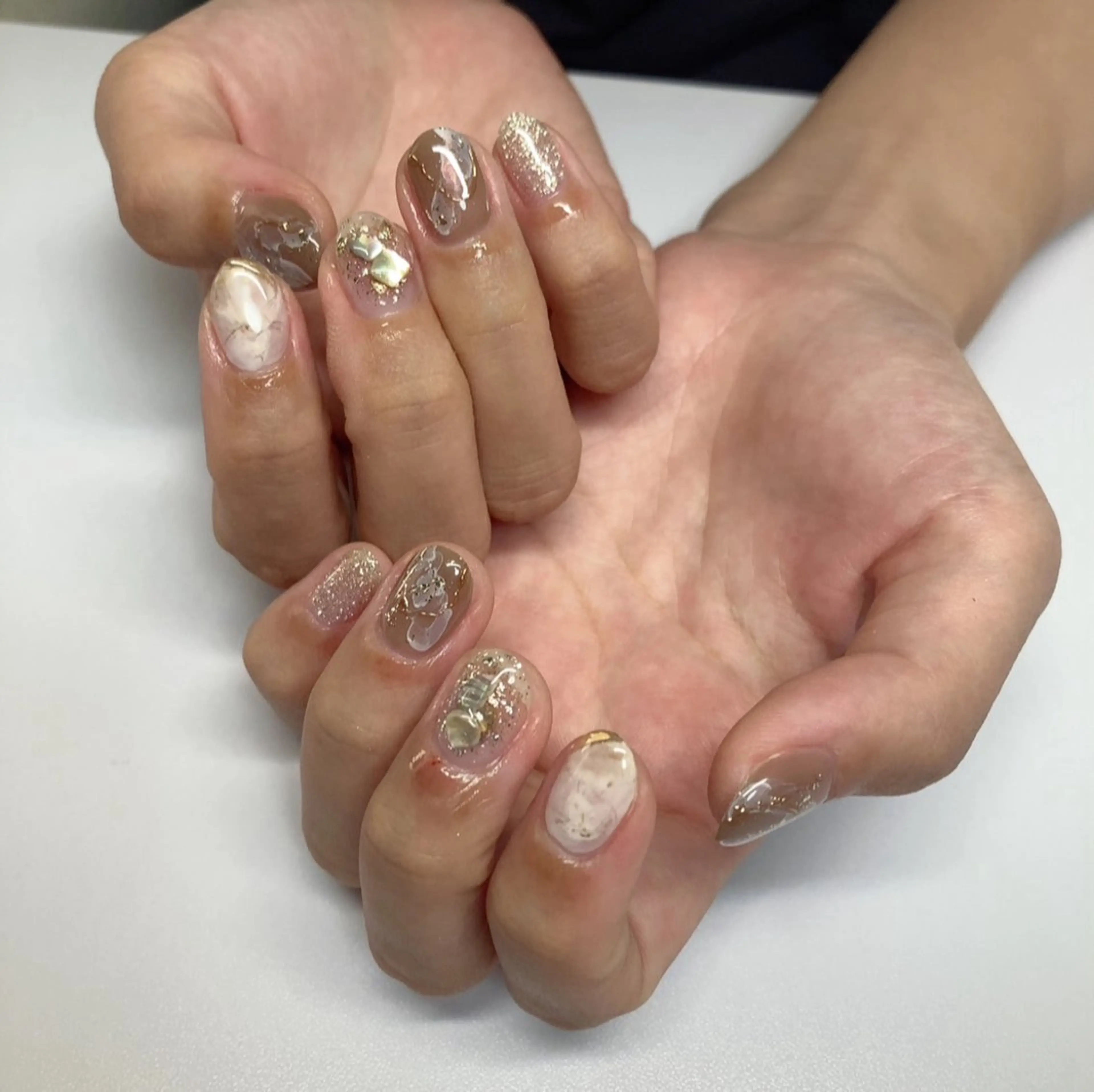 ネイル ブラウン ラメ(グリッター) ニュアンスネイル nail Calla所属・nail Callaのネイルデザイン