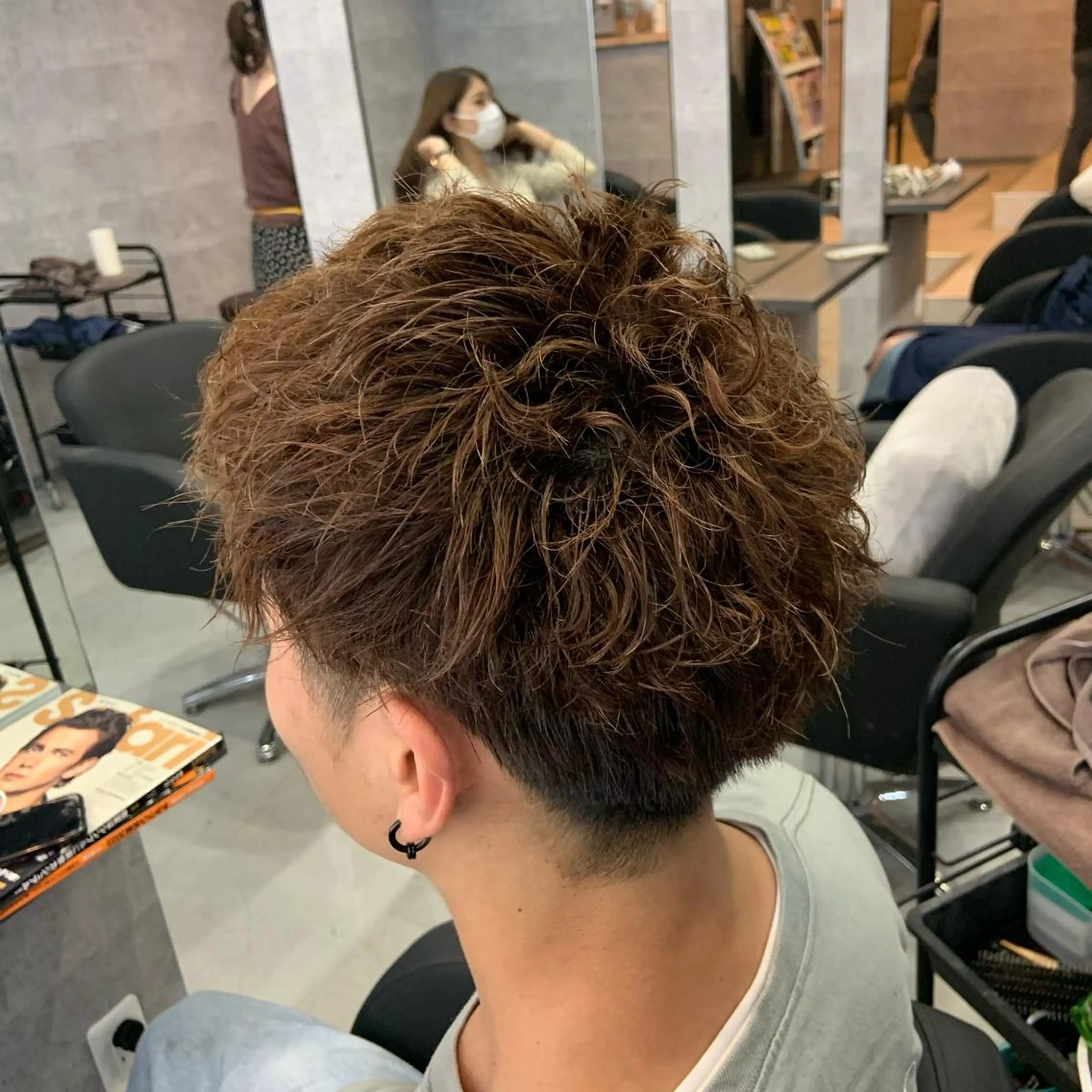 パーマ メンズ _WHITE所属・ダウンパーマ 曲がる縮毛矯正のヘアスタイル