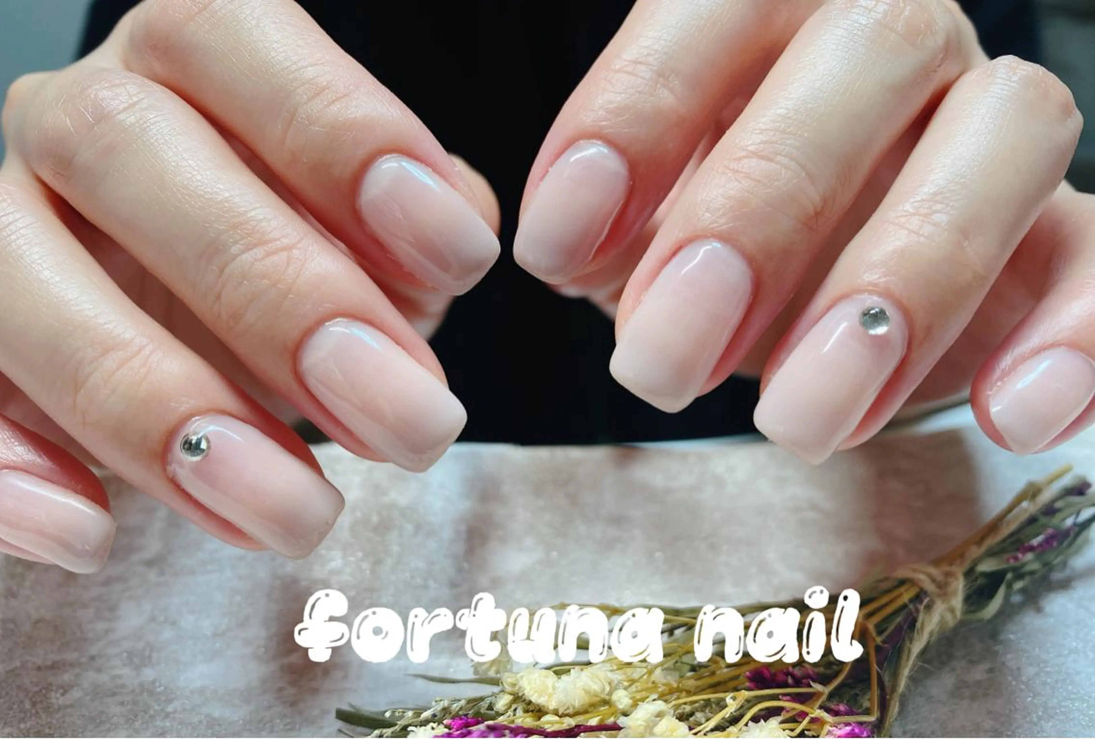 ネイル Nail •Head スパFortunaのネイルデザイン