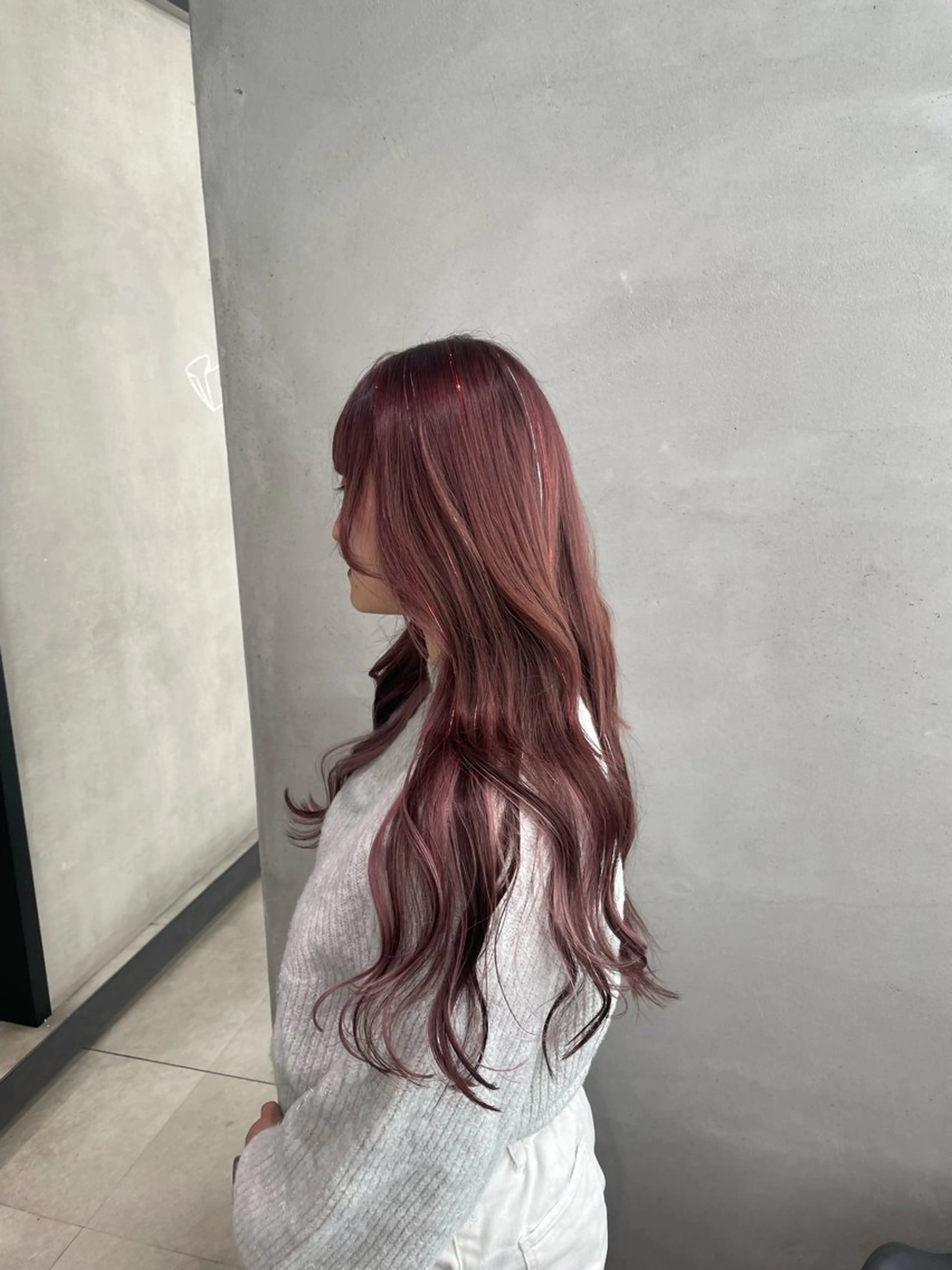 艶暖色/ベージュ SAKI💜のヘアスタイル