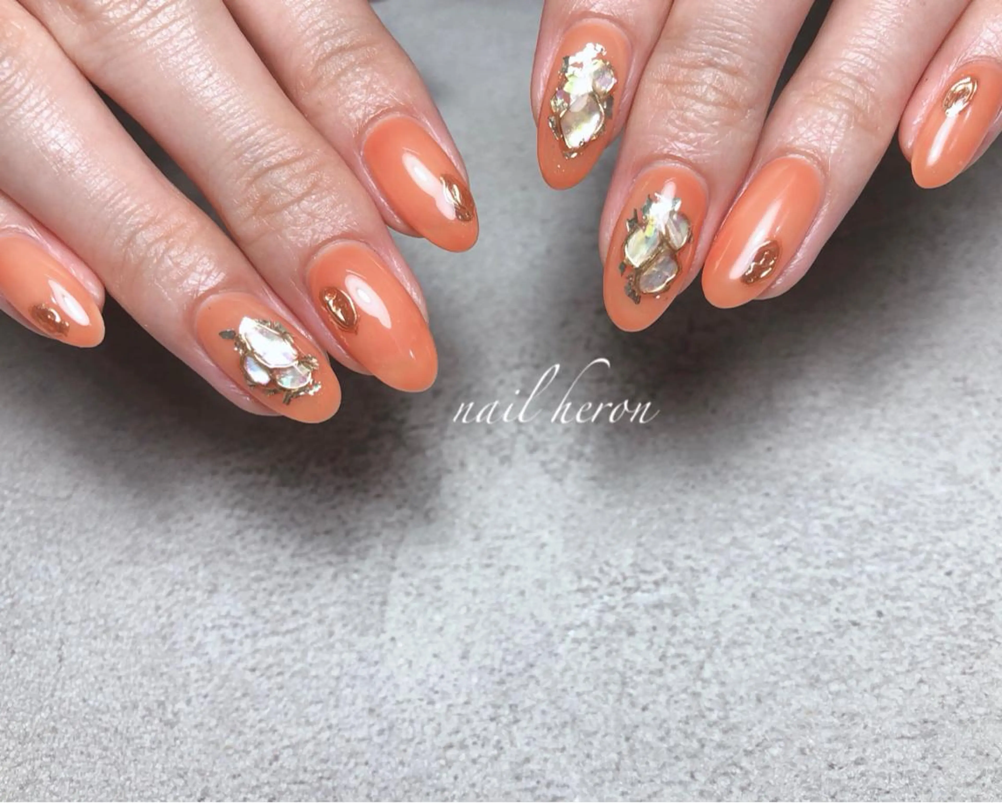 ネイル オレンジ ハンドネイル nail heron所属・saki_ nail heronのネイルデザイン