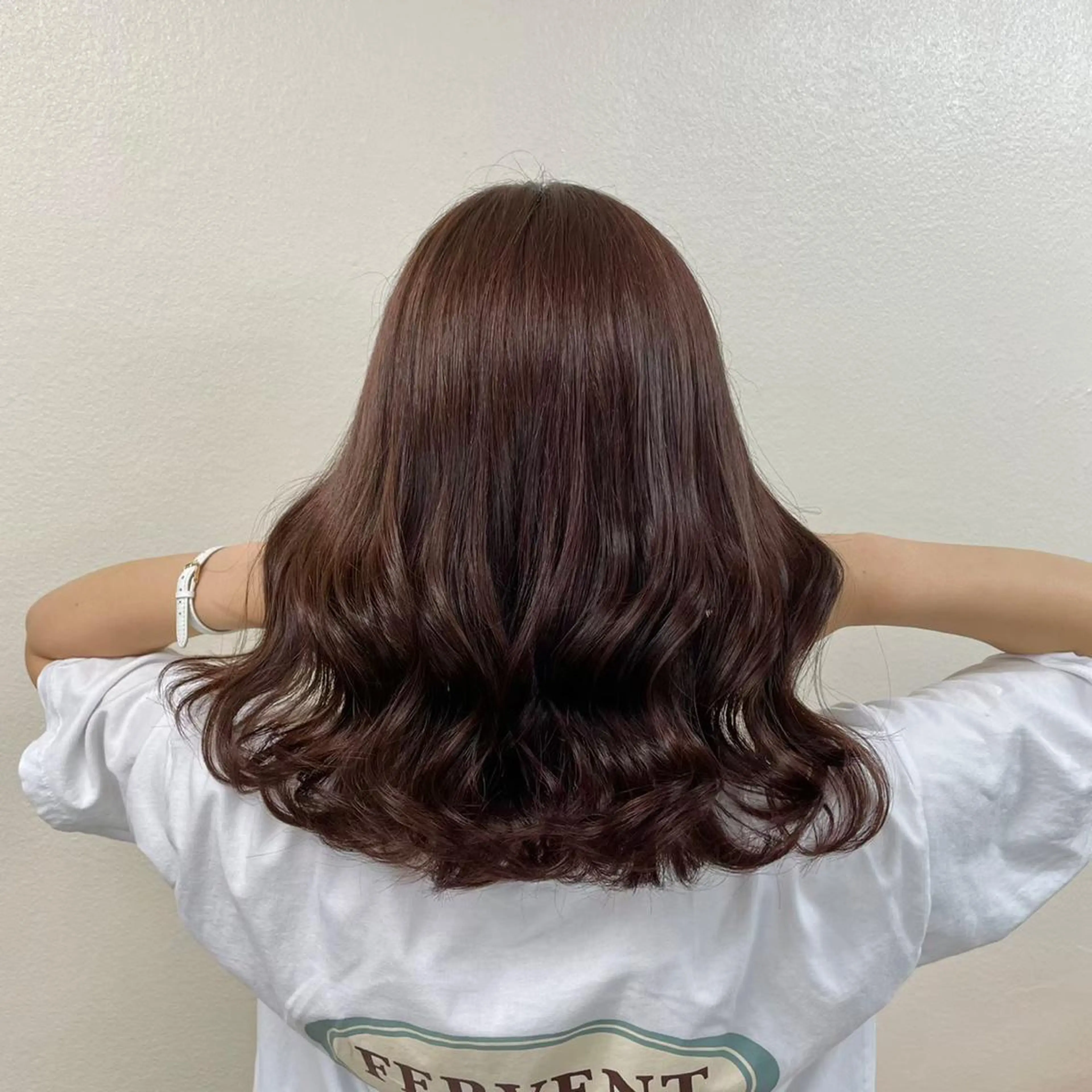 セミロング カラー ヘアアレンジ 💕上野美容師☁ ブリーチ💖サワのヘアスタイル