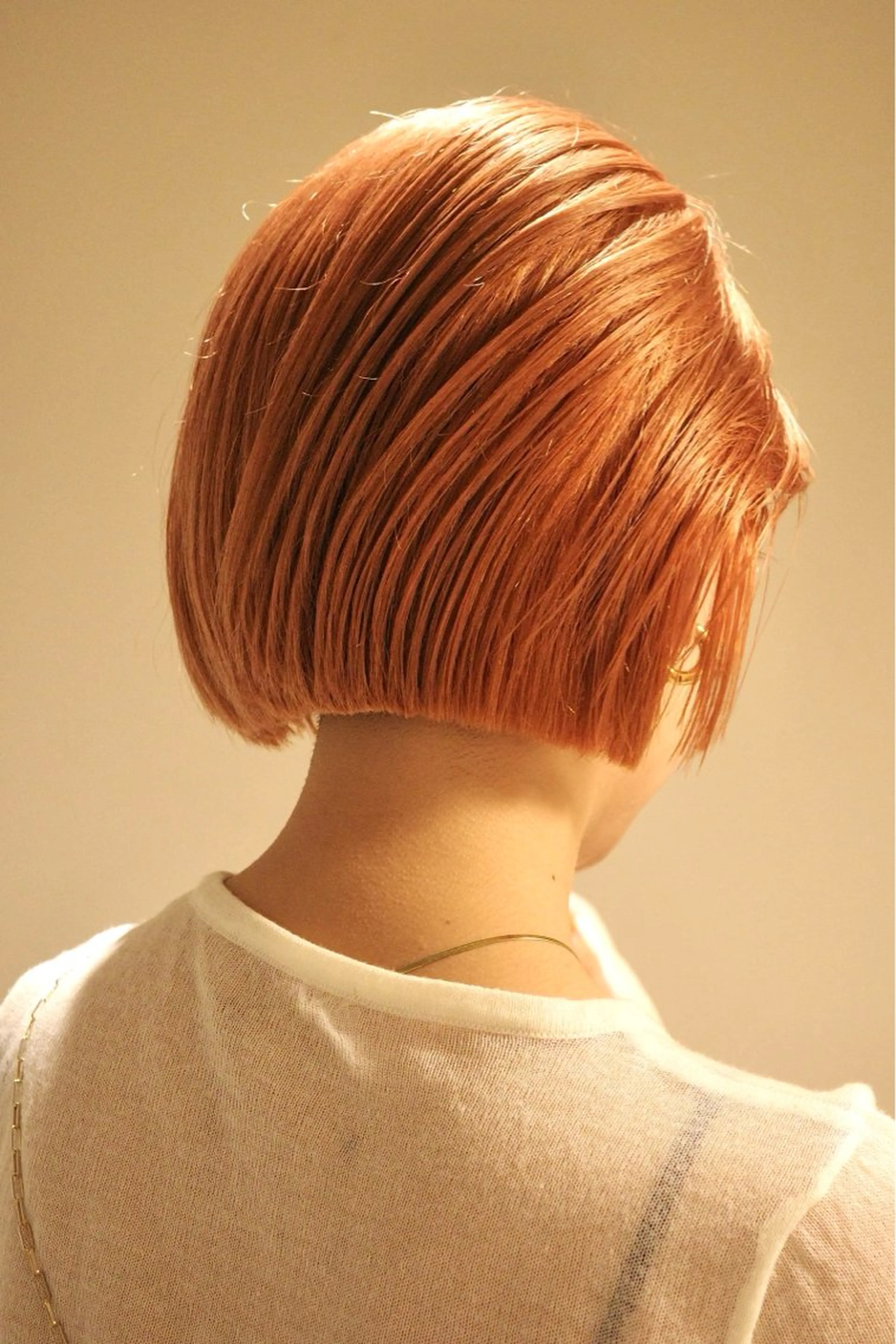 ショート カラー ヘアカラー Hair & make Lamp所属・梅田のブリーチ特化 美容師KAI🥰のヘアスタイル